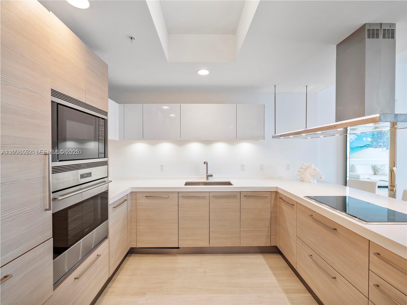 Photo of 17301 Biscayne Blvd #1105, North Miami Beach, Florida, 33160 -