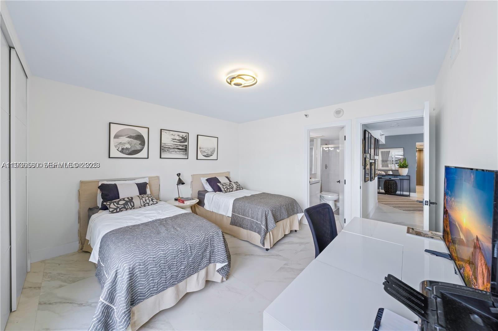 Photo of 3530 Mystic Pointe Dr  #715, Aventura, Florida, 33180 - 