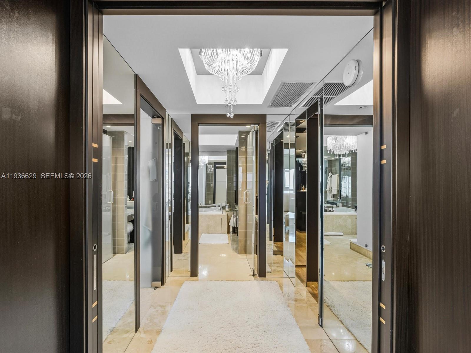 5101 3 / 4 3016 sq. ft. $ 2025-12-30 0 foto