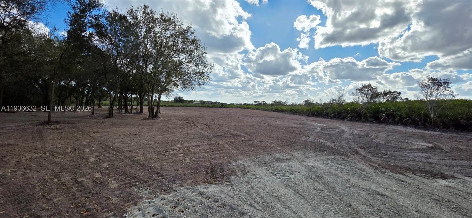 See details / sq. ft. $ 2026-01-15 0 Photo