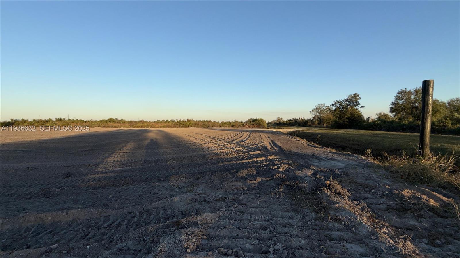   /   sq. ft. $ 2025-12-30 0 Photo