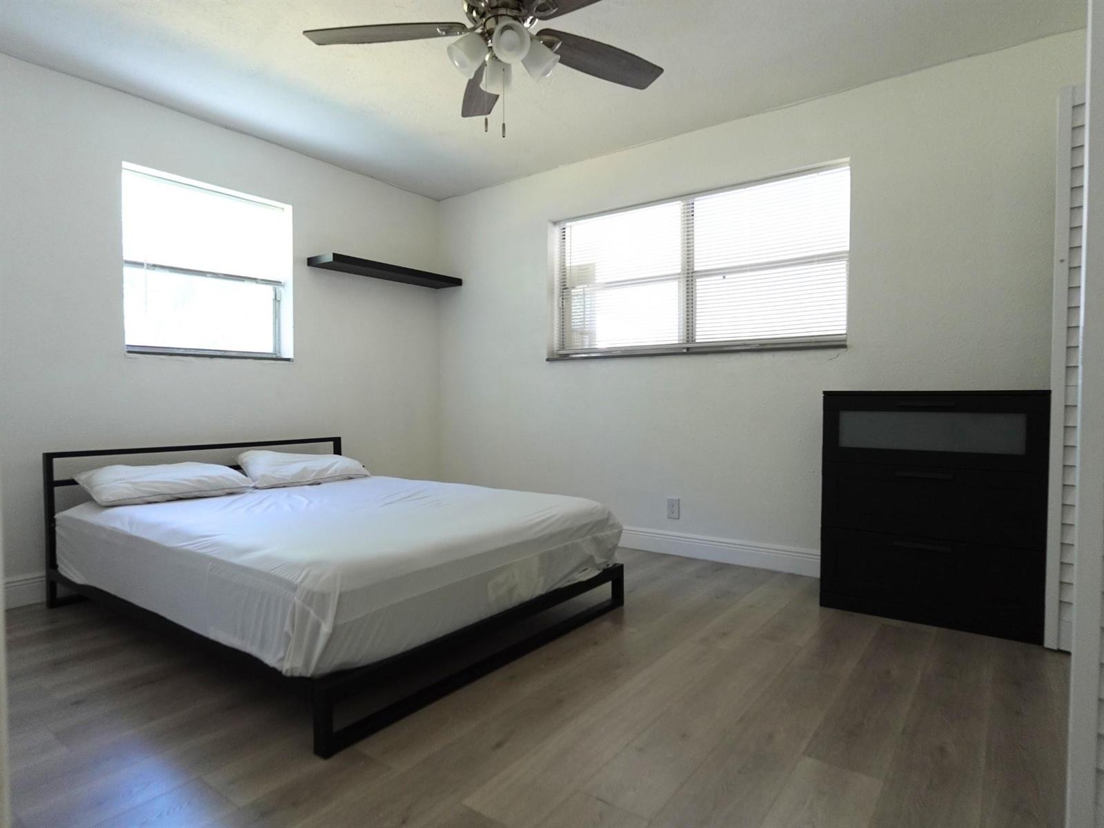 Ver detalles 4421 3 / 2 1368 sq. ft. $ 2026-06-22 0 foto