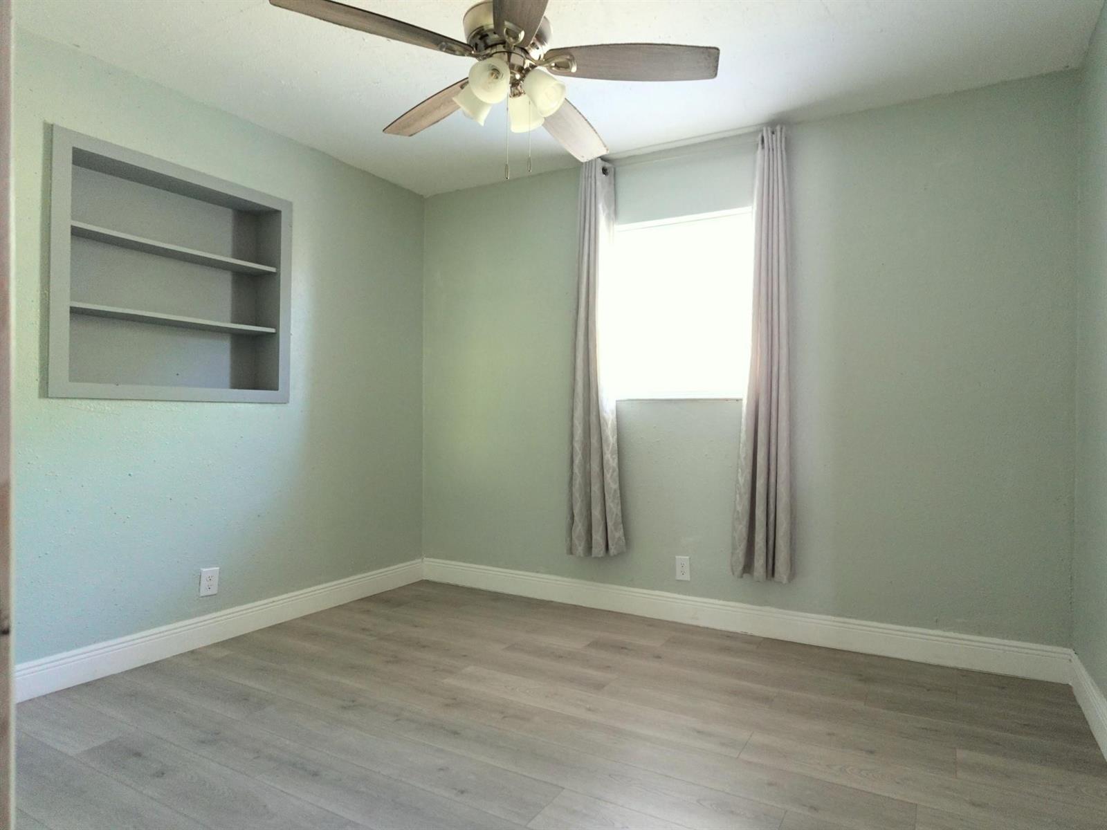 Ver detalles 4421 3 / 2 1368 sq. ft. $ 2026-06-22 0 foto