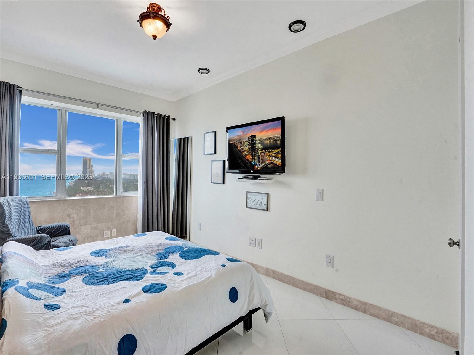 Photo of 3180 Ocean Dr  #1709, Hallandale Beach, Florida, 33009 - 