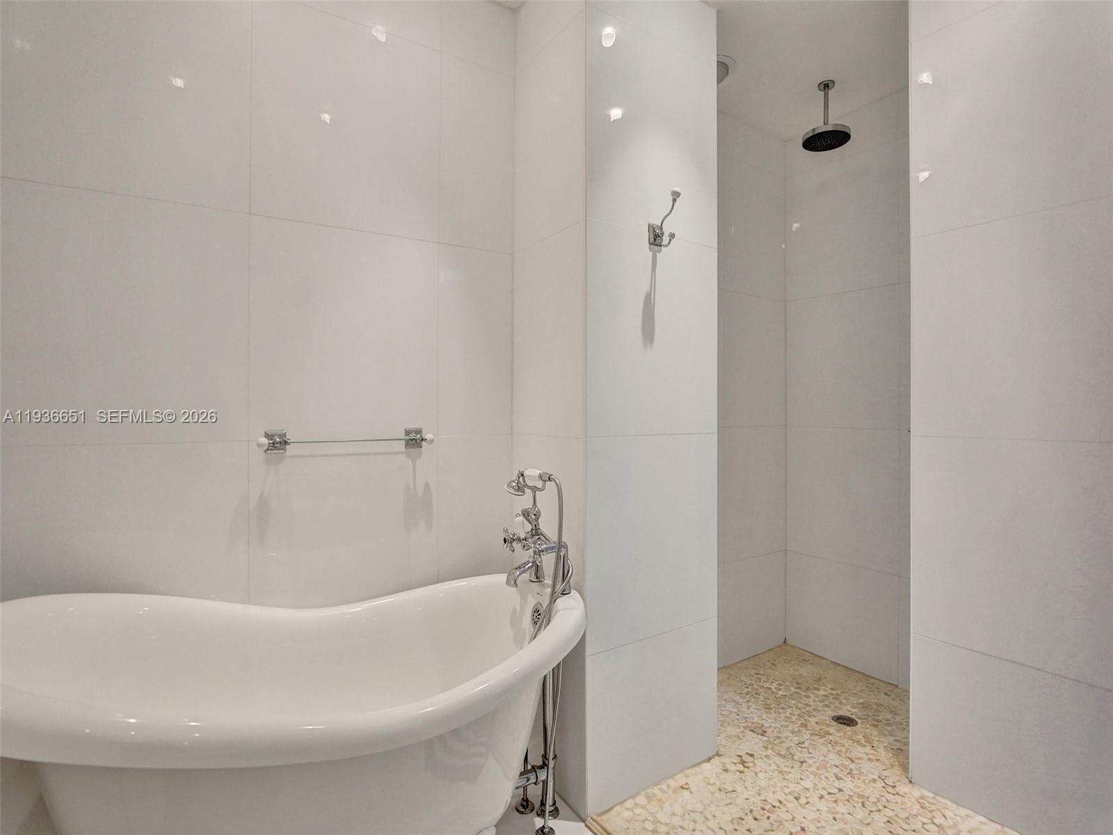 Photo of 3180 Ocean Dr  #1709, Hallandale Beach, Florida, 33009 - 