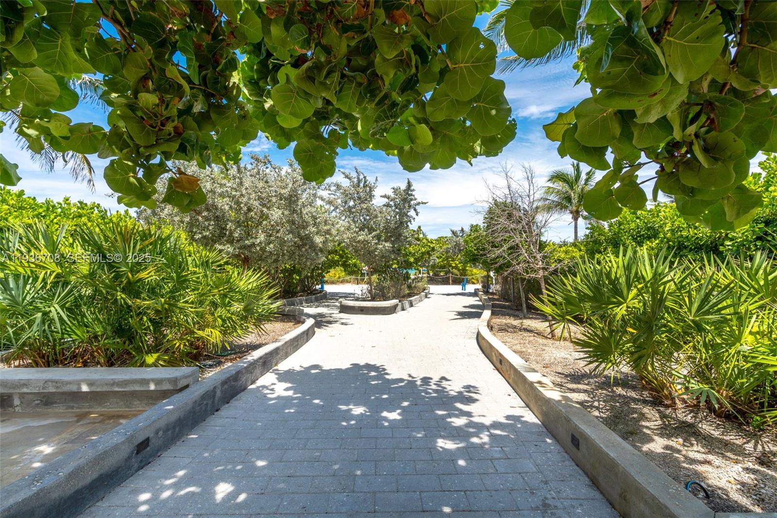 Photo of 8877 Collins Ave #303, Surfside, Florida, 33154 -