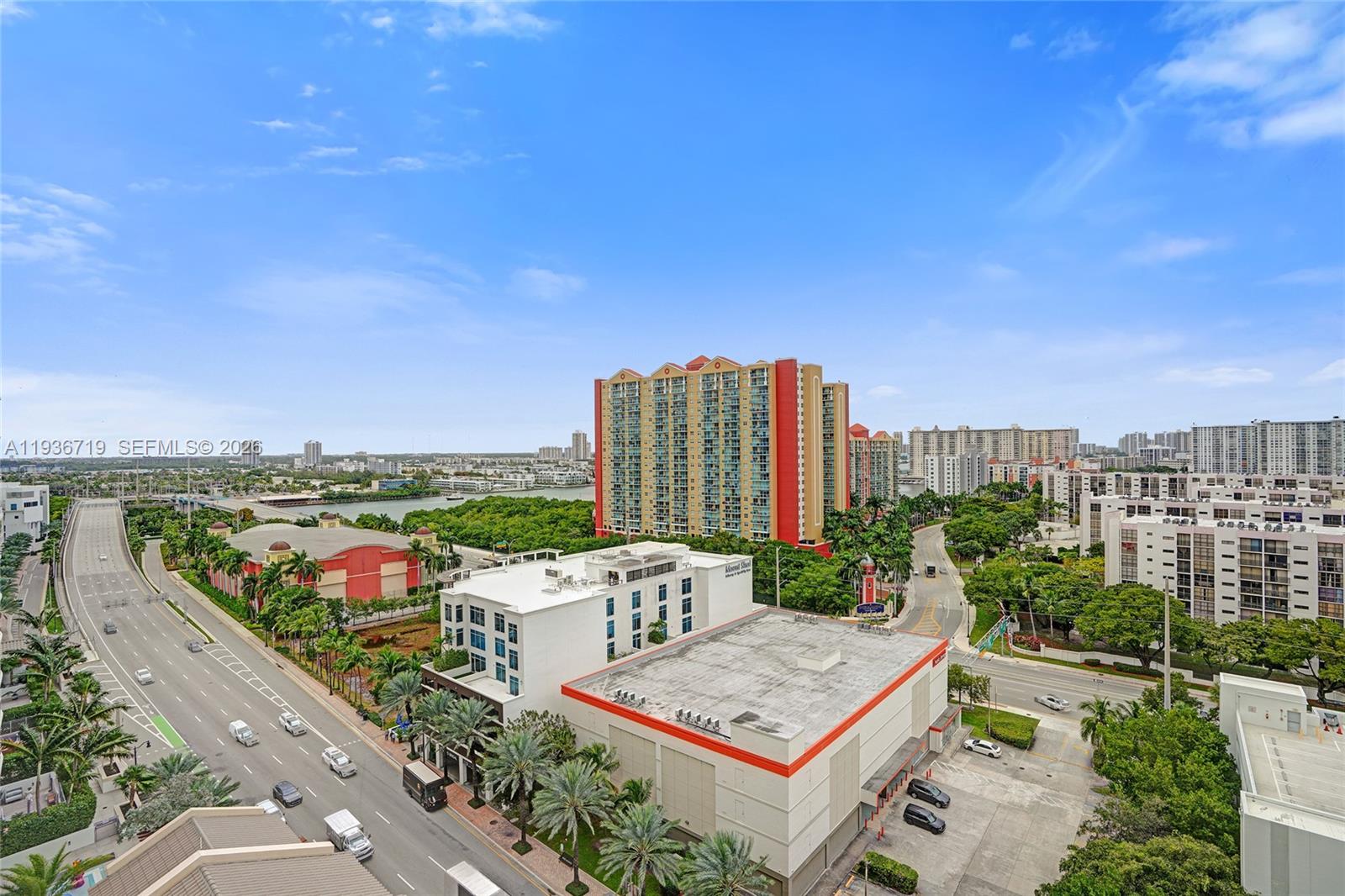 See details 4-1407 3 / 4 1892 sq. ft. $ 2025-12-30 0 Photo