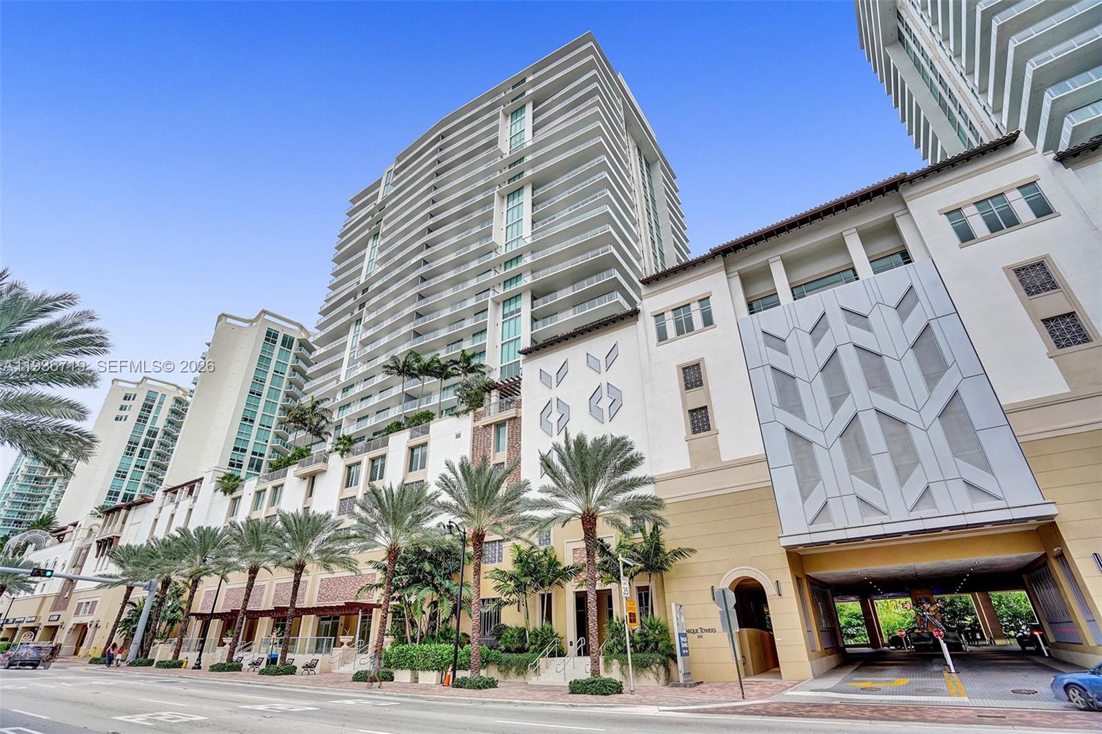 See details 4-1407 3 / 4 1892 sq. ft. $ 2025-12-30 0 Photo