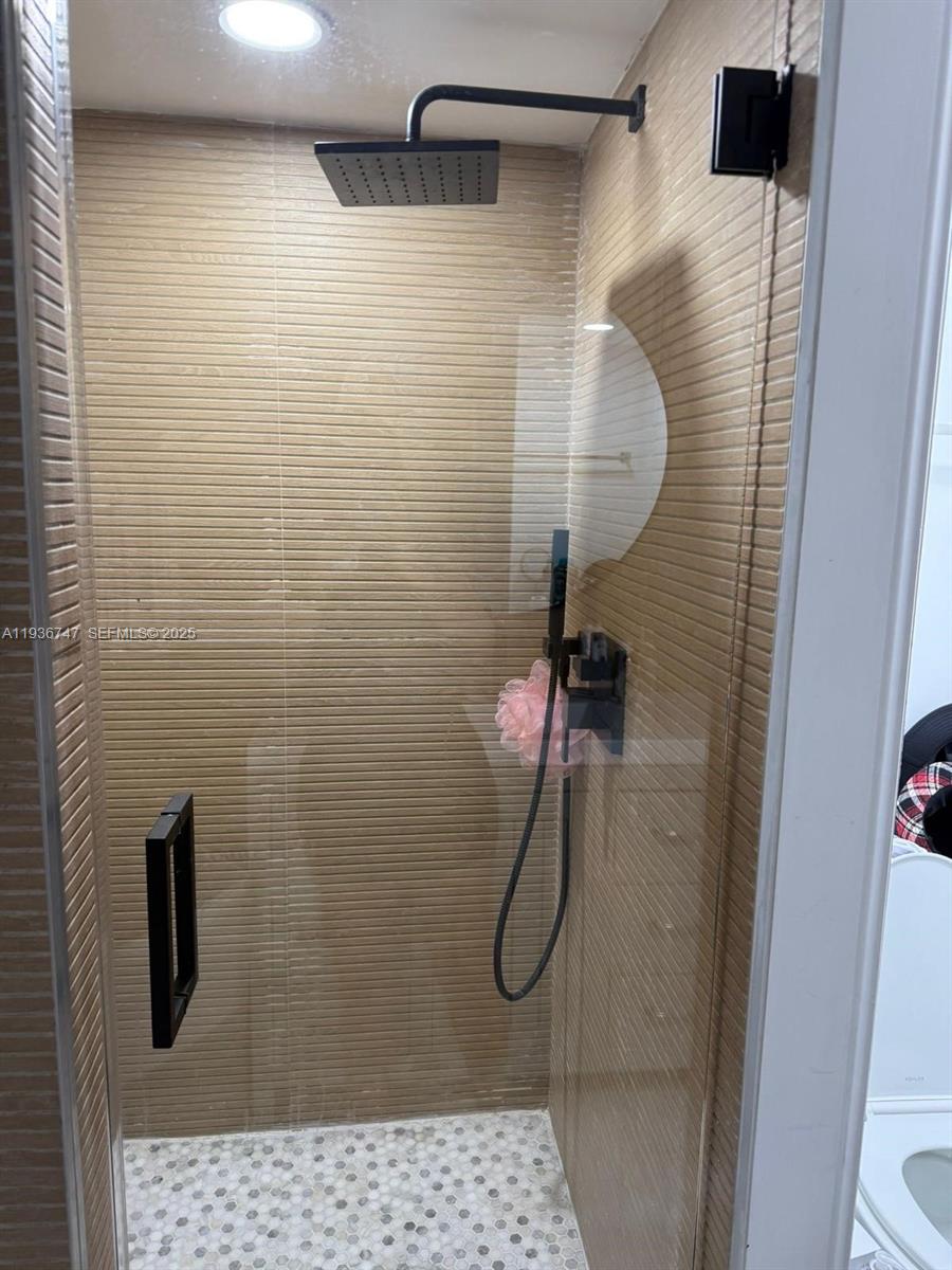 1710 2 / 2 1300 sq. ft. $ 2025-12-30 0 Photo