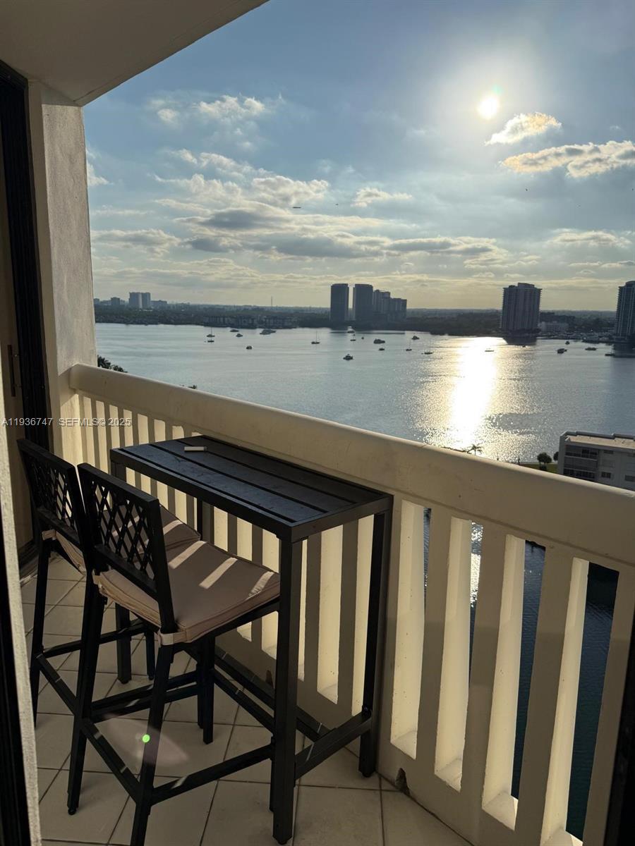 1710 2 / 2 1300 sq. ft. $ 2025-12-30 0 Photo