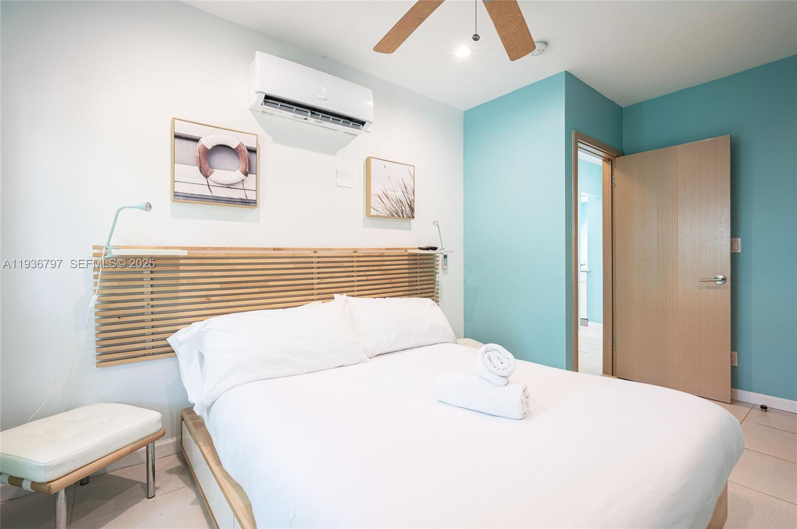 See details / 2972 sq. ft. $ 2025-12-31 0 Photo