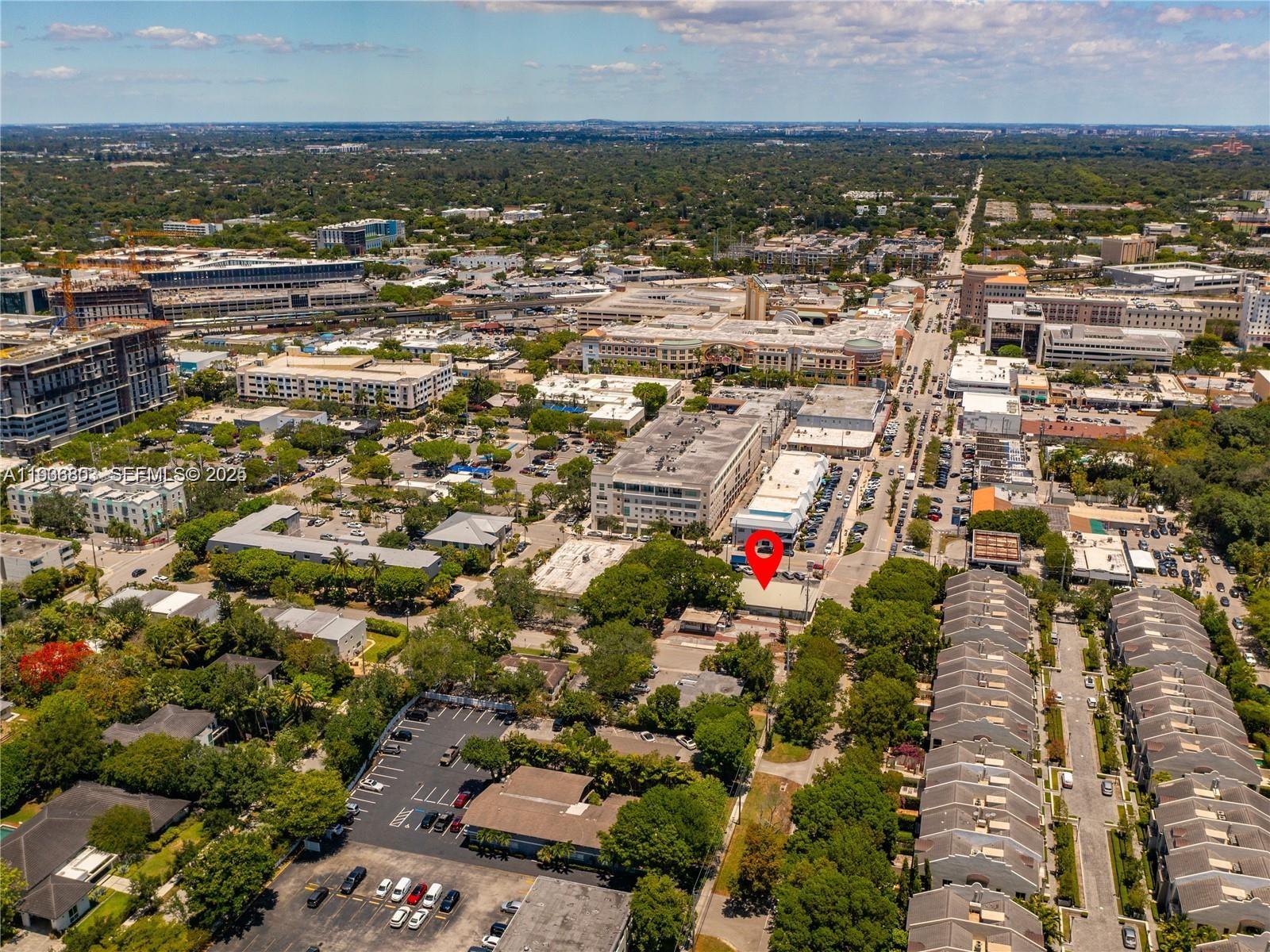 Подробнее / кв.футов $ 2025-12-31 0 Фото