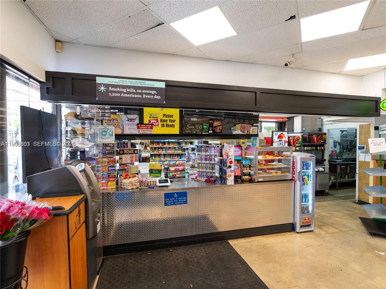 Подробнее / кв.футов $ 2025-12-31 0 Фото