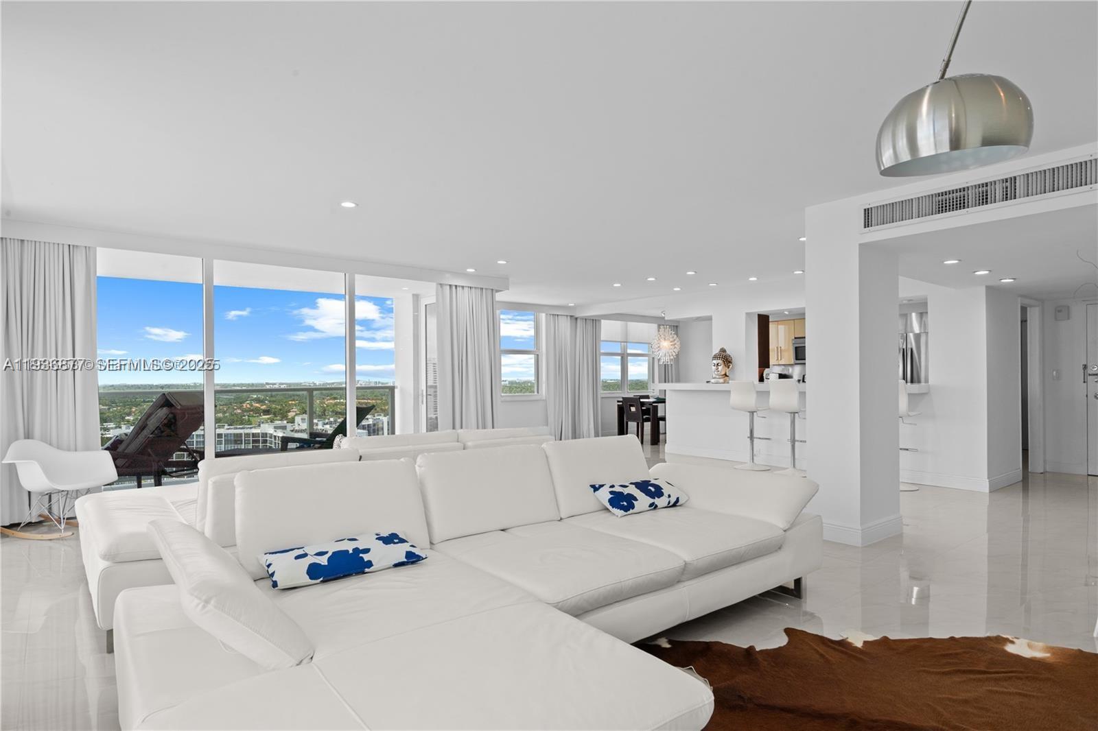 Photo of 2751 Ocean Dr  #PH08N, Hollywood, Florida, 33019 - 