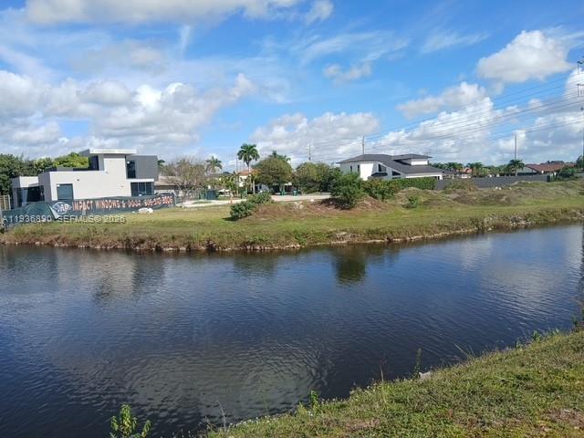   /   sq. ft. $ 2025-12-31 0 Photo