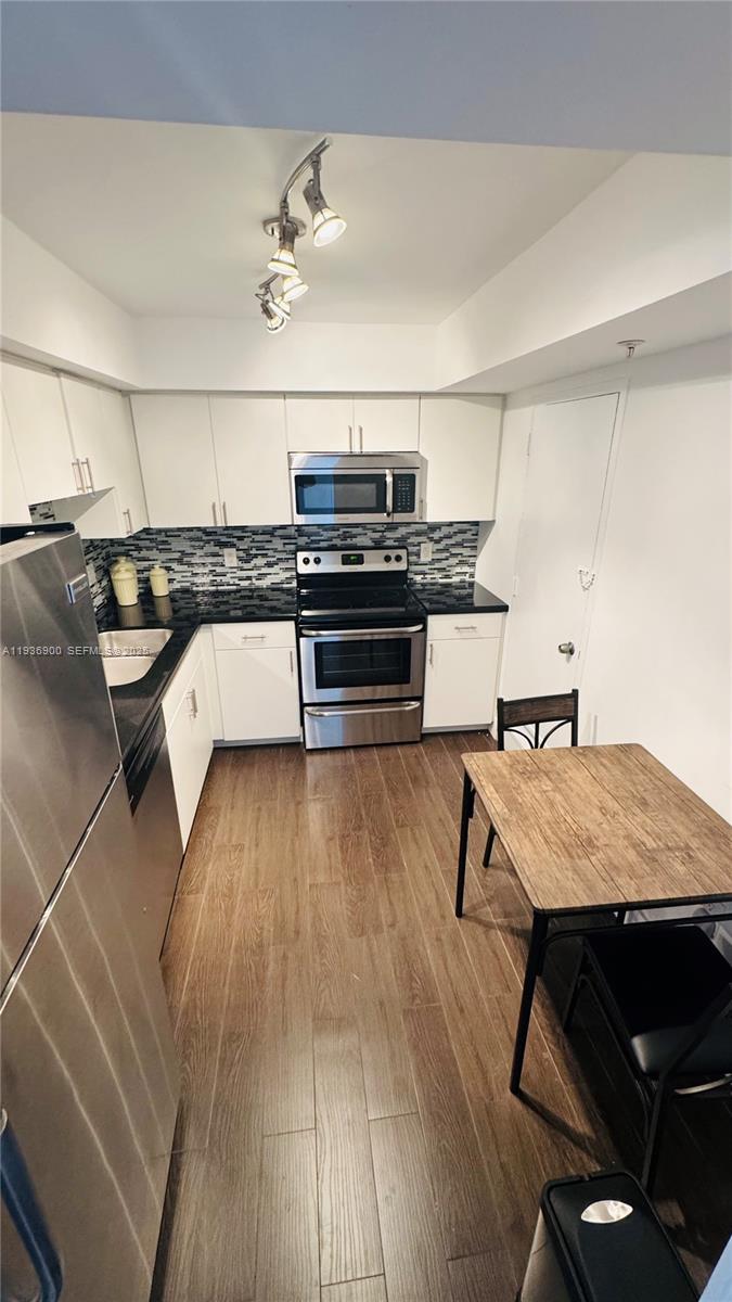 Photo of 400 Kings Point Dr #417, Sunny Isles Beach, Florida, 33160 -