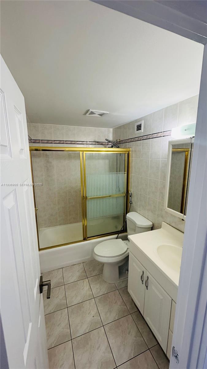 Photo of 400 Kings Point Dr #417, Sunny Isles Beach, Florida, 33160 -