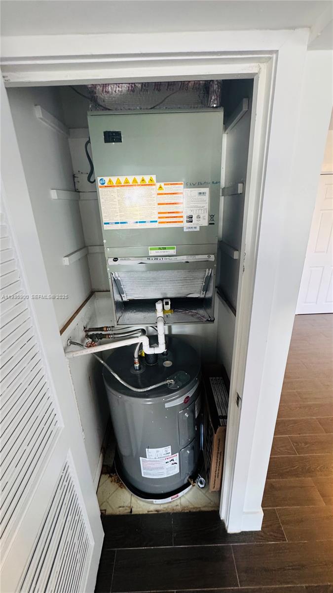 Photo of 400 Kings Point Dr #417, Sunny Isles Beach, Florida, 33160 -