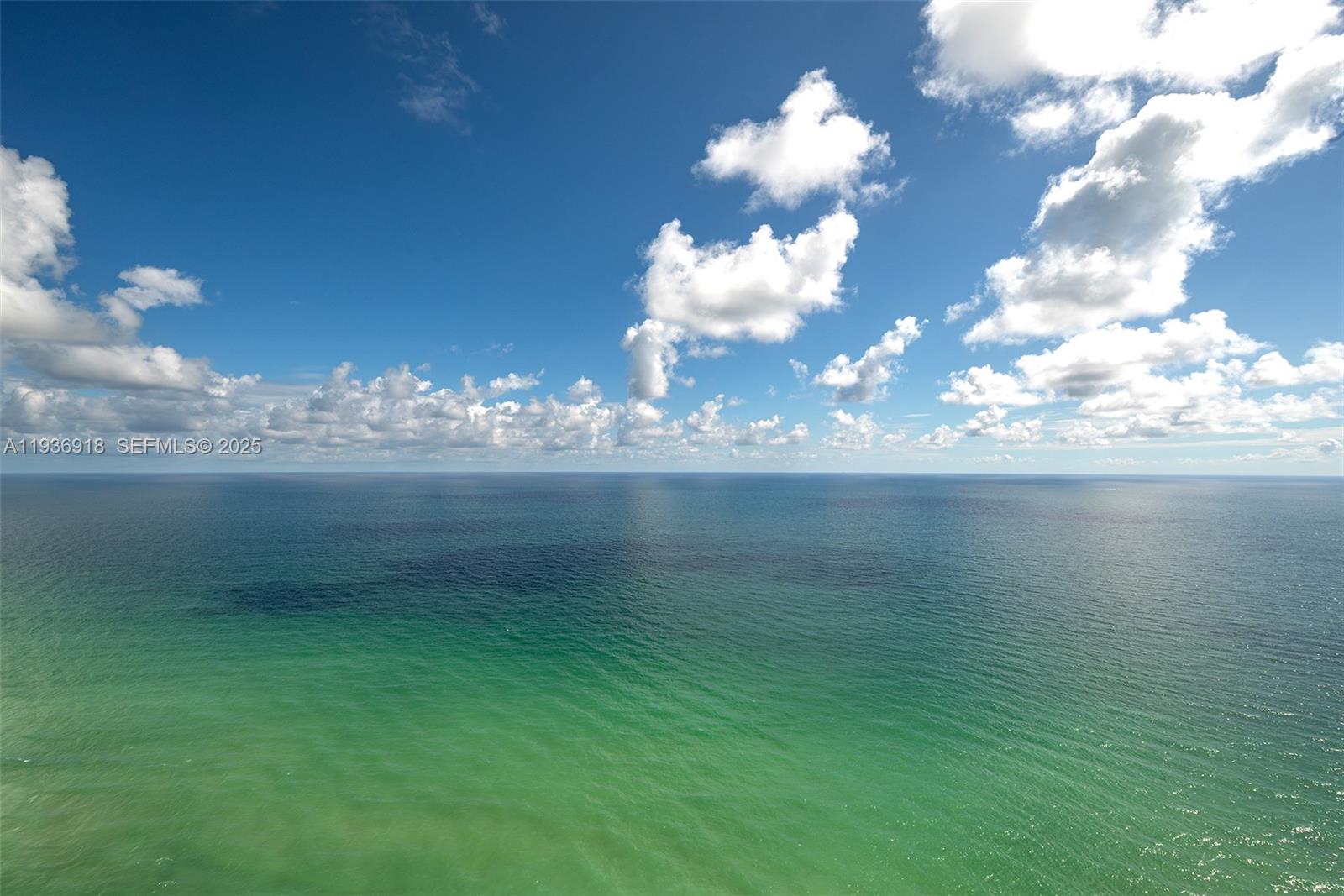 30B 3 / 4 2549 sq. ft. $ 2025-12-31 0 foto