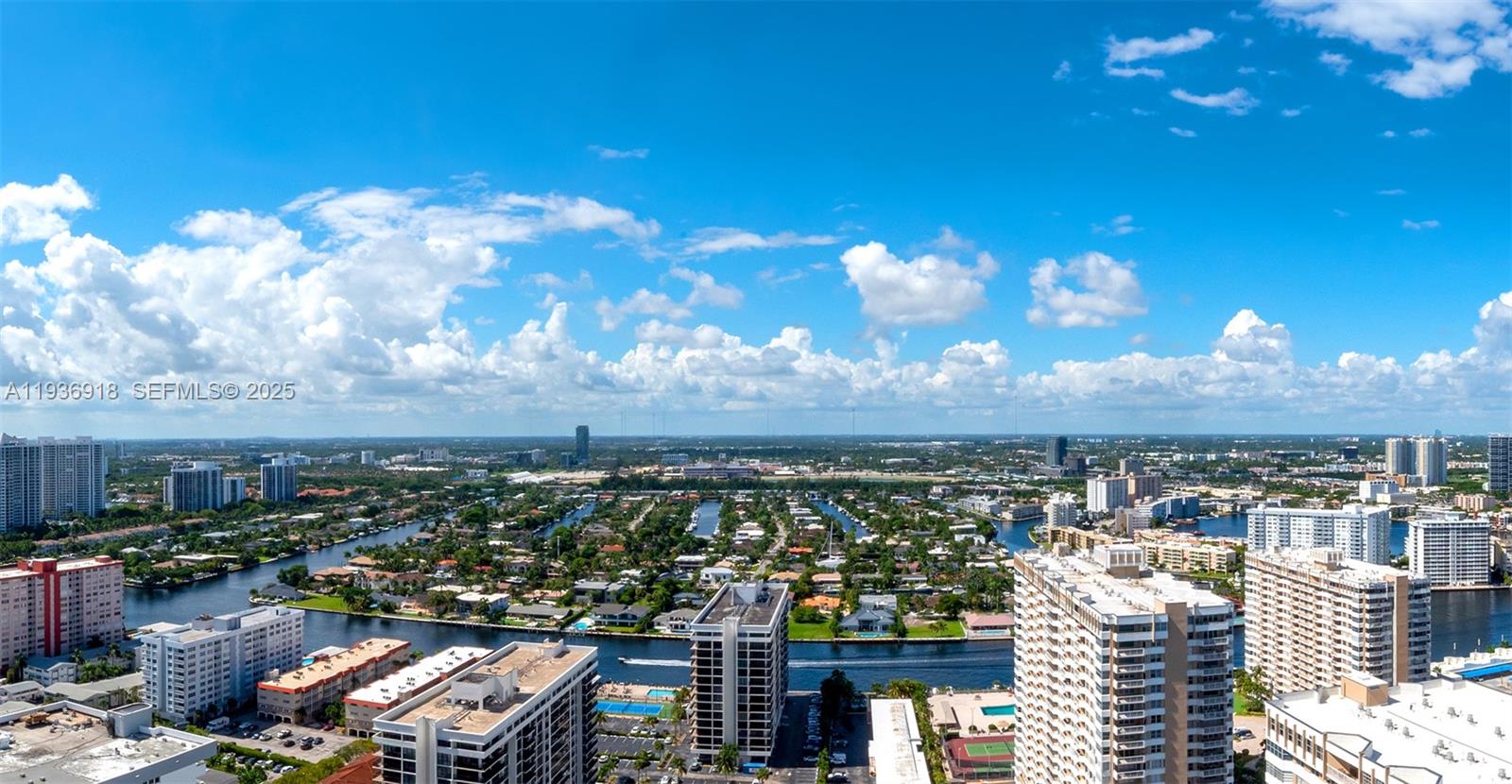 30B 3 / 4 2549 sq. ft. $ 2025-12-31 0 foto