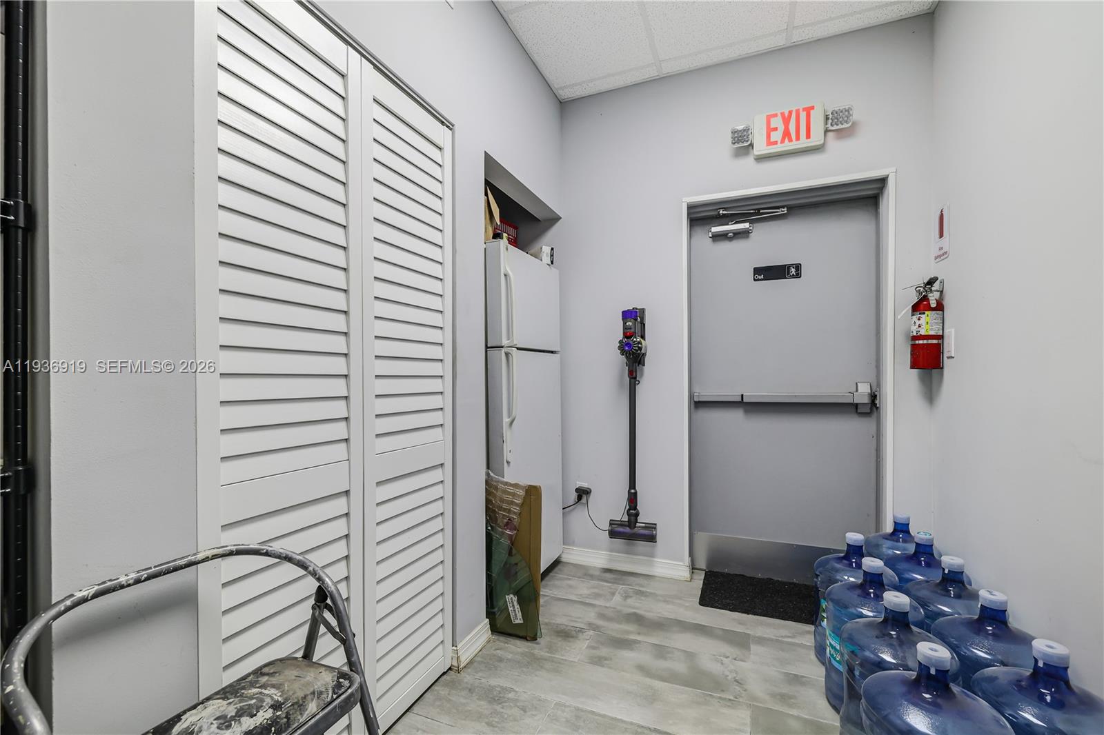   /   sq. ft. $ 2025-12-31 0 Photo