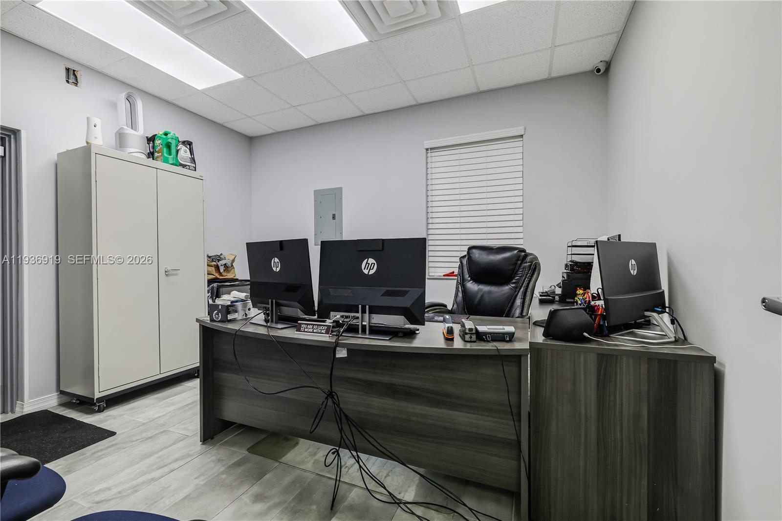   /   sq. ft. $ 2025-12-31 0 Photo