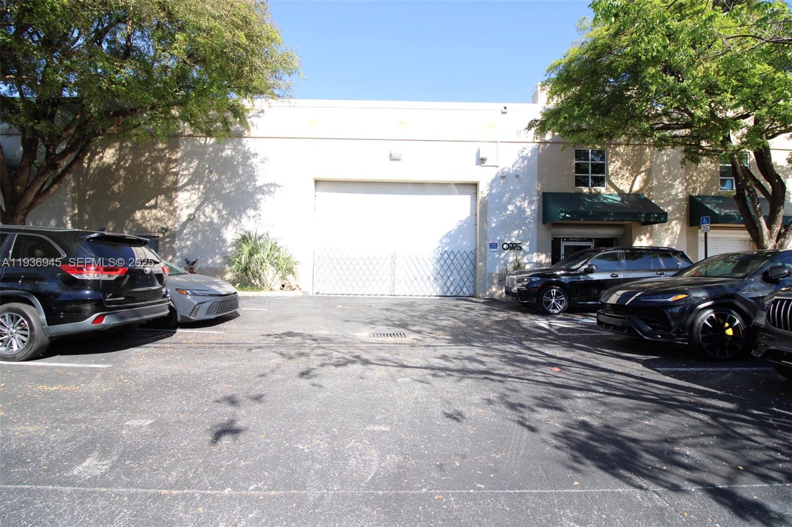 Ver detalles / sq. ft. $ 2025-12-31 0 foto