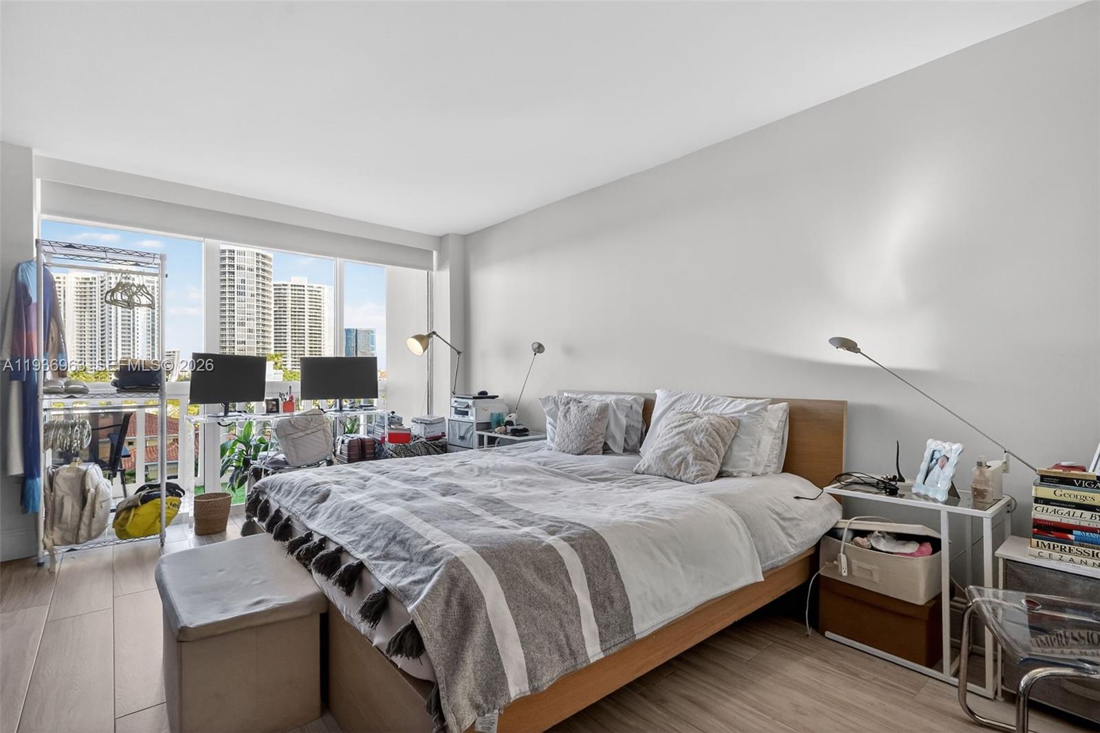 707 3 / 3  кв.футов $ 2026-01-03 0 Фото