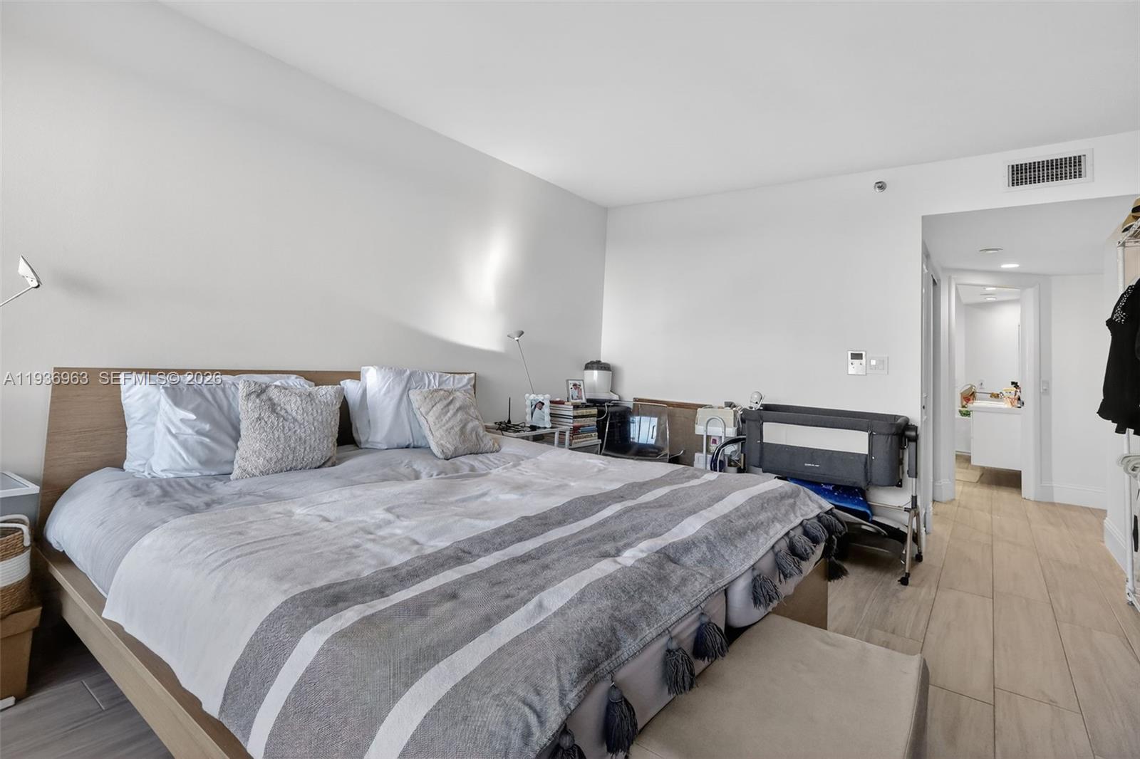 707 3 / 3  кв.футов $ 2026-01-03 0 Фото