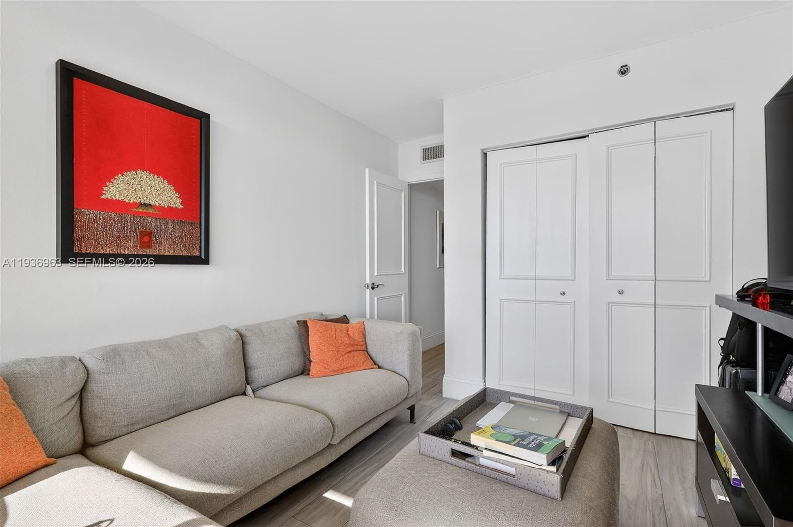 707 3 / 3  кв.футов $ 2026-01-03 0 Фото