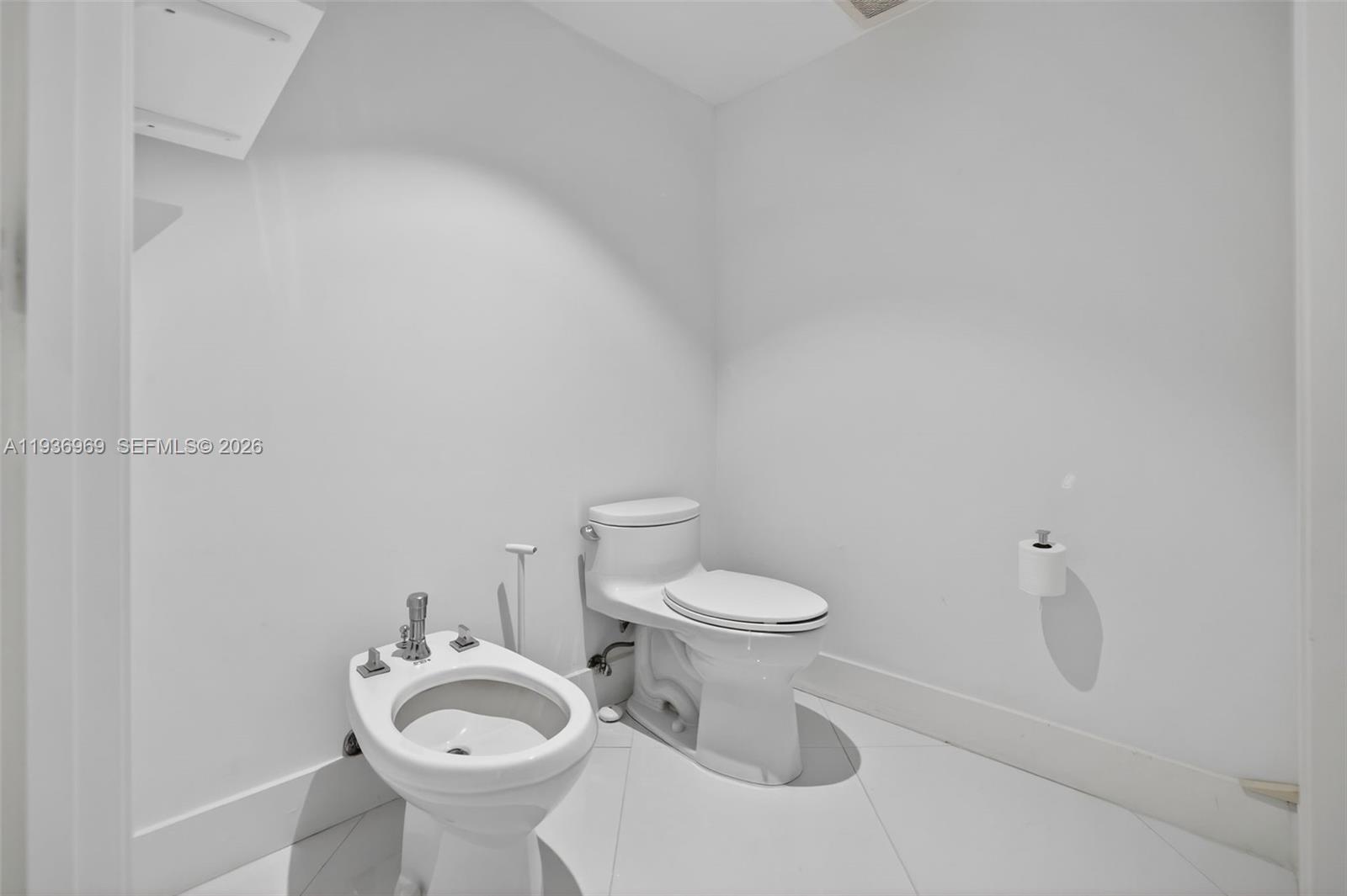 Photo of 3370 Hidden Bay Dr #2711, Aventura, Florida, 33180 -