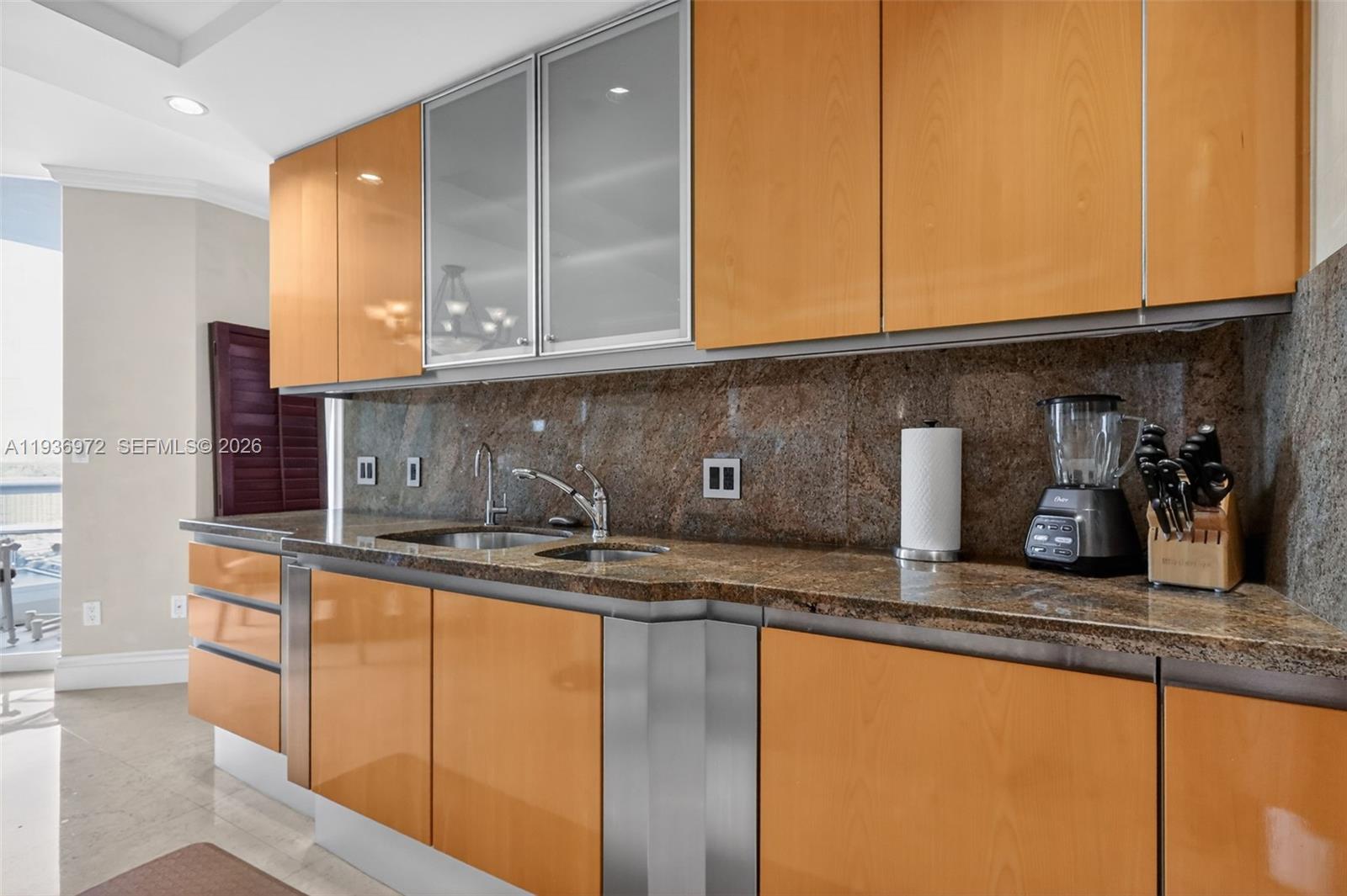 3006 4 / 5 4740 sq. ft. $ 2025-12-31 0 Photo