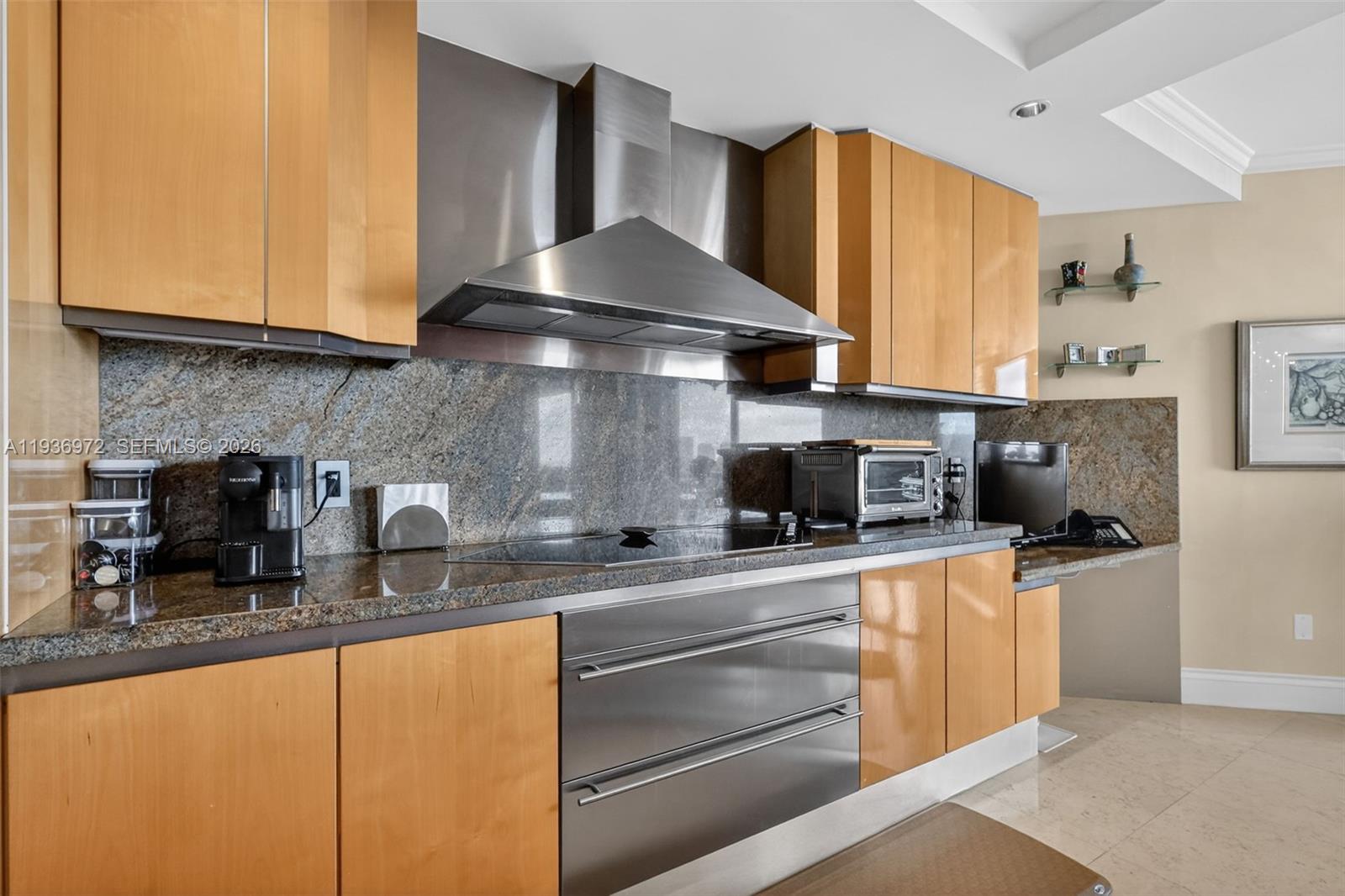 3006 4 / 5 4740 sq. ft. $ 2025-12-31 0 Photo