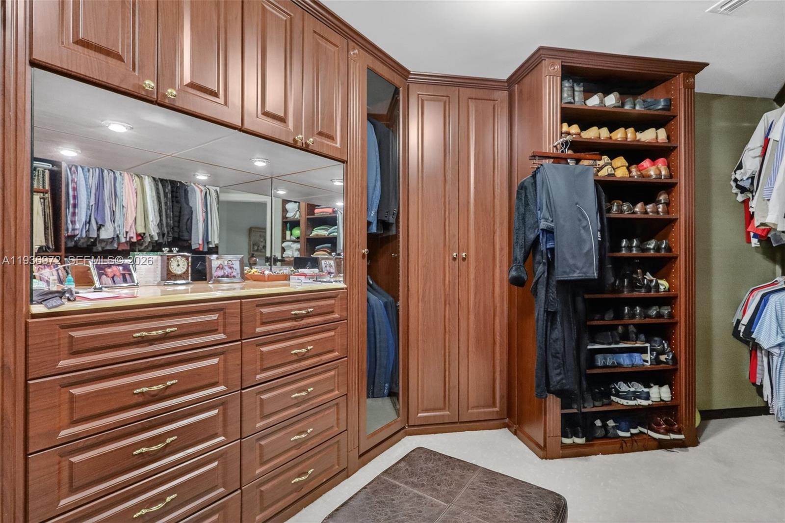 3006 4 / 5 4740 sq. ft. $ 2025-12-31 0 Photo