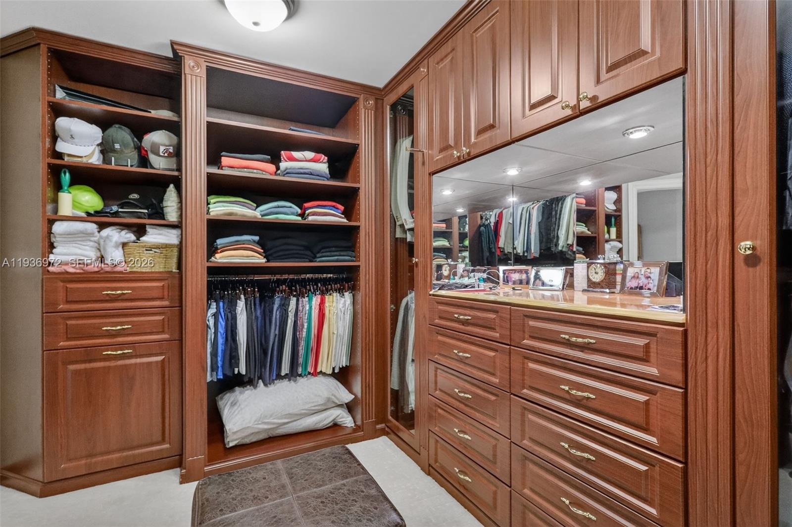 3006 4 / 5 4740 sq. ft. $ 2025-12-31 0 Photo