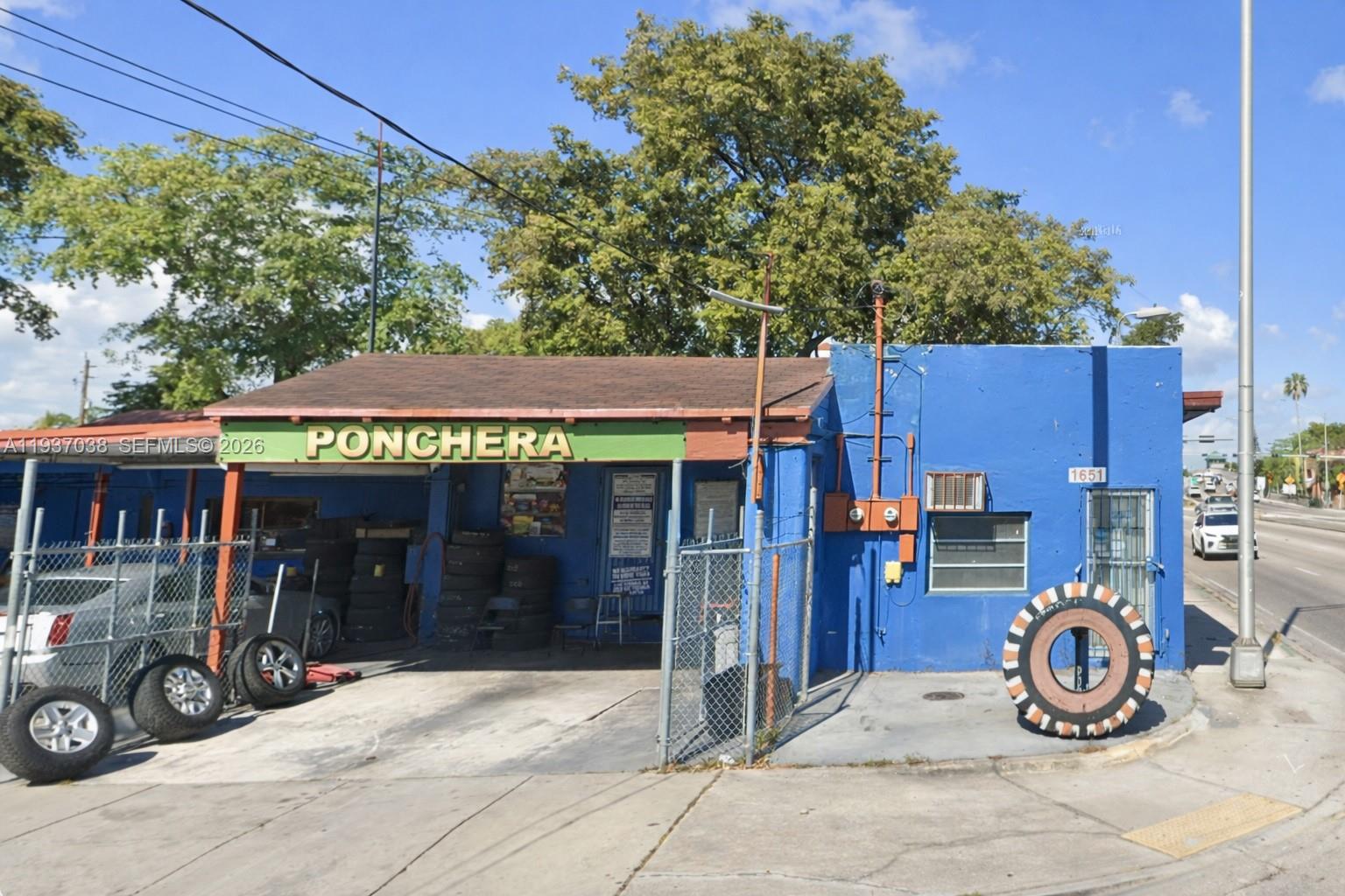   /   sq. ft. $ 2025-12-31 0 foto