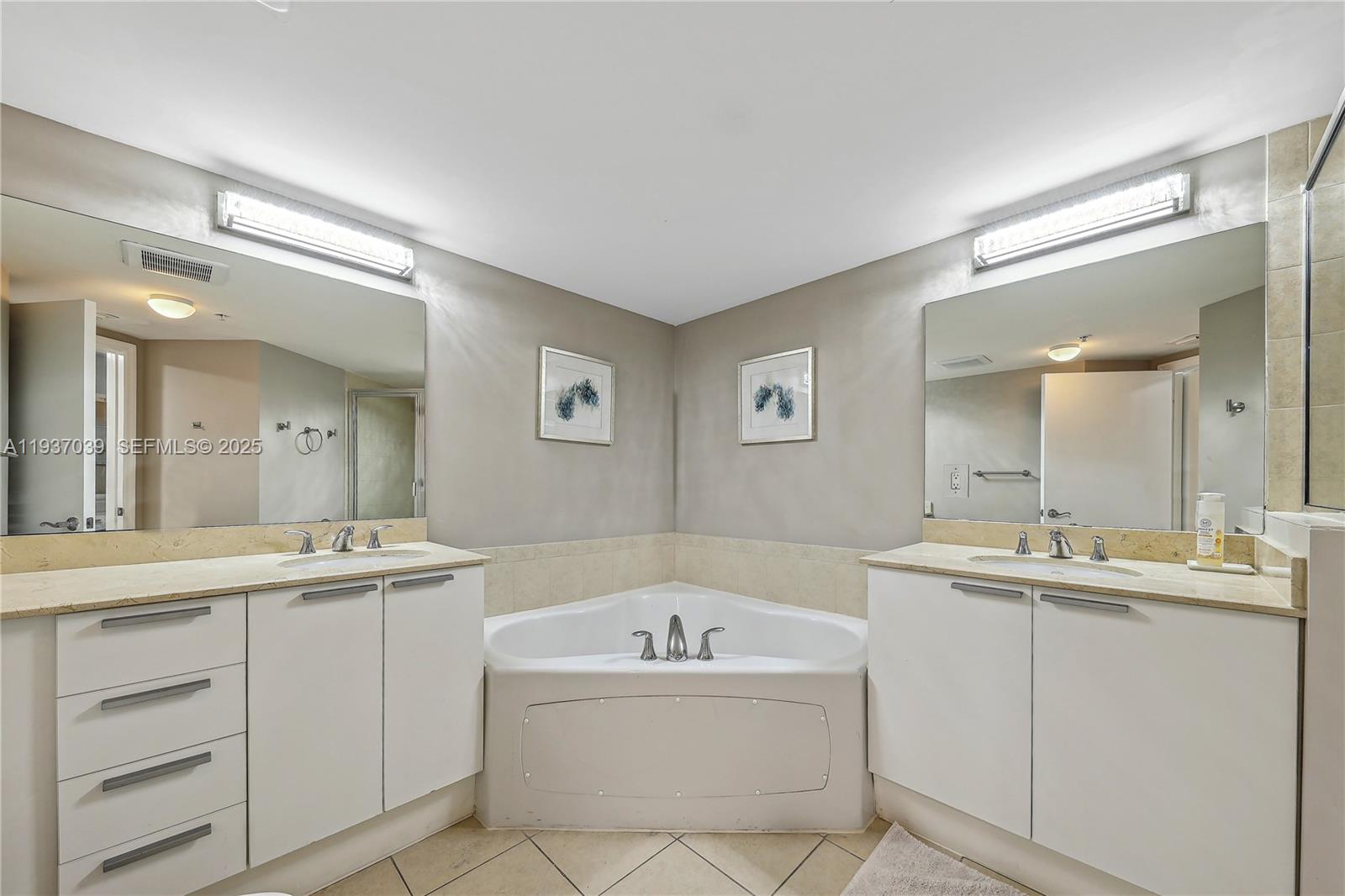 See details 4109 2 / 2 1266 sq. ft. $ 2025-12-31 0 Photo