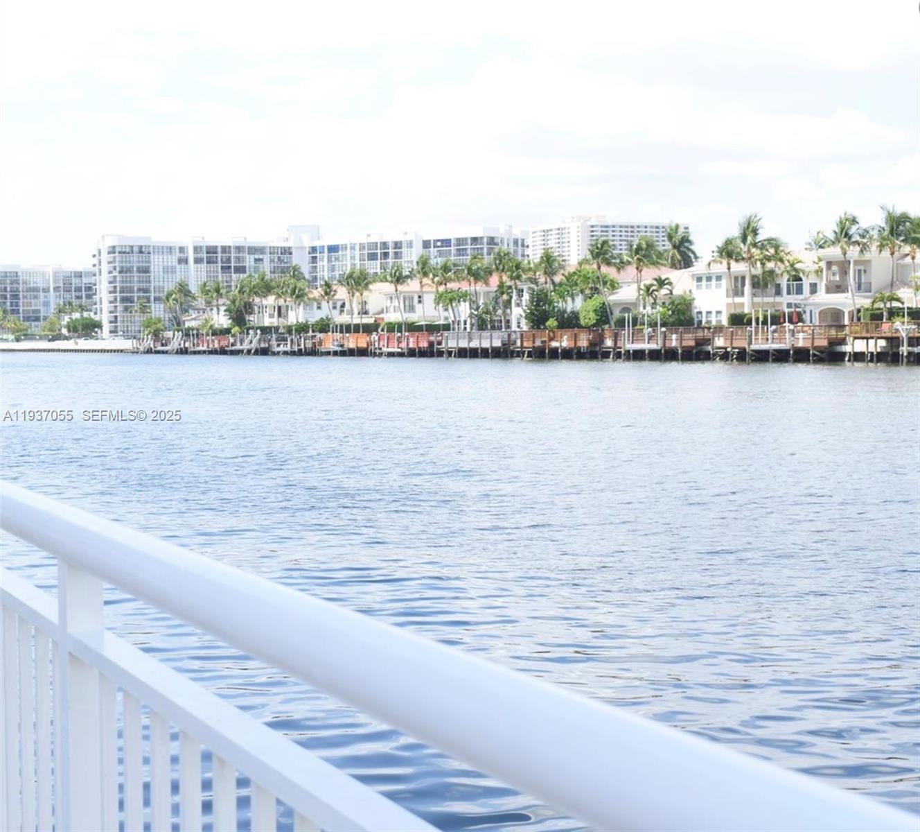 Photo of 1600 Ocean Dr  #3G, Hollywood, Florida, 33019 - 