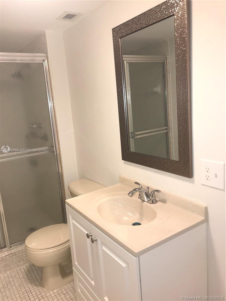 Photo of 1600 Ocean Dr  #3G, Hollywood, Florida, 33019 - 