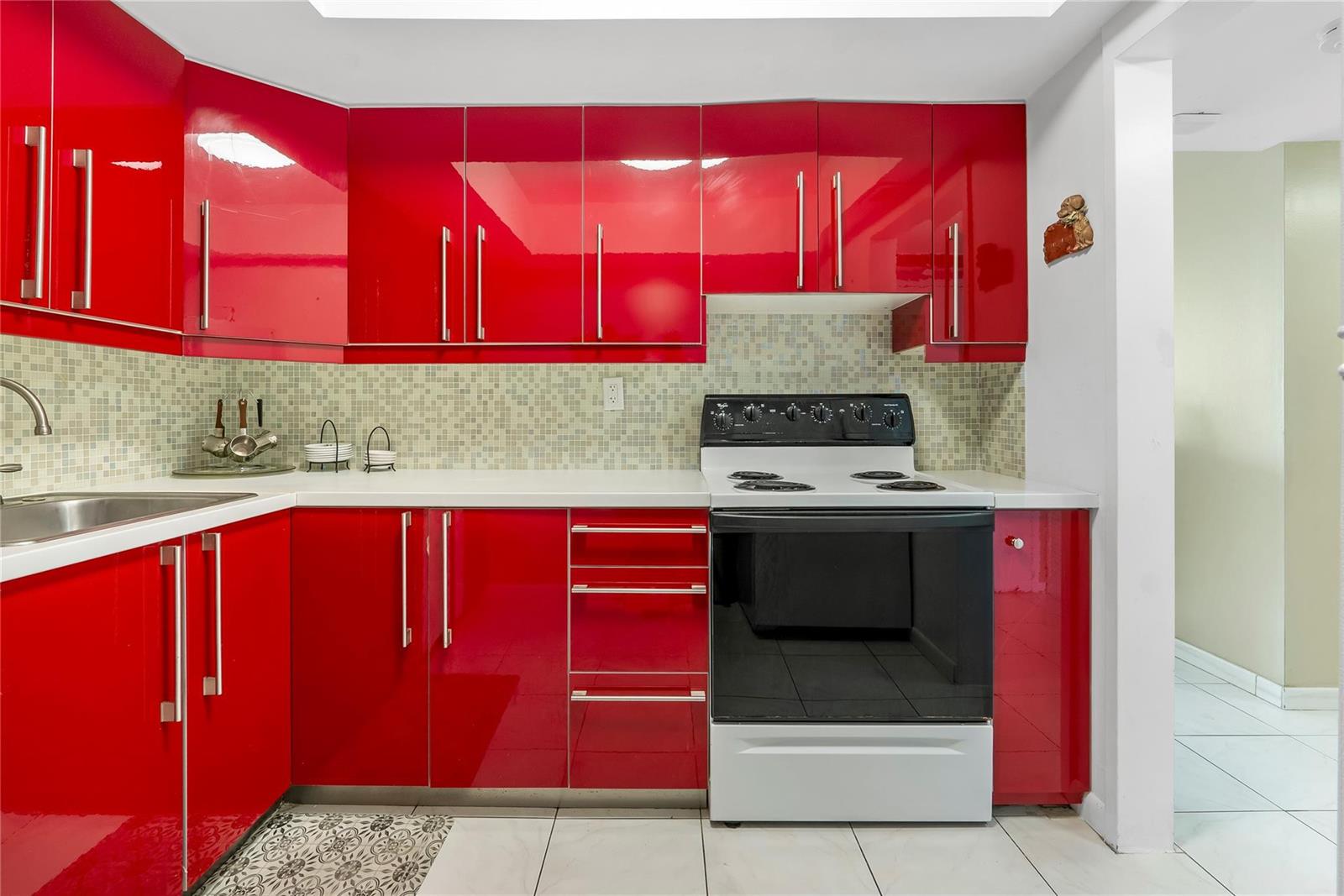 Photo of 3180 Ocean  #517, Hallandale Beach, Florida, 33009 - Photo 4