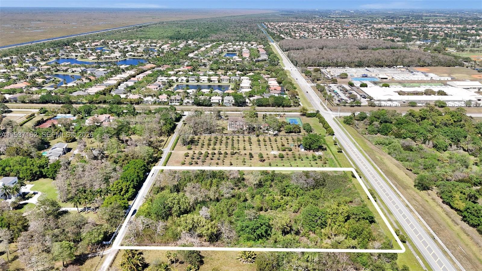   /   sq. ft. $ 2026-01-01 0 foto