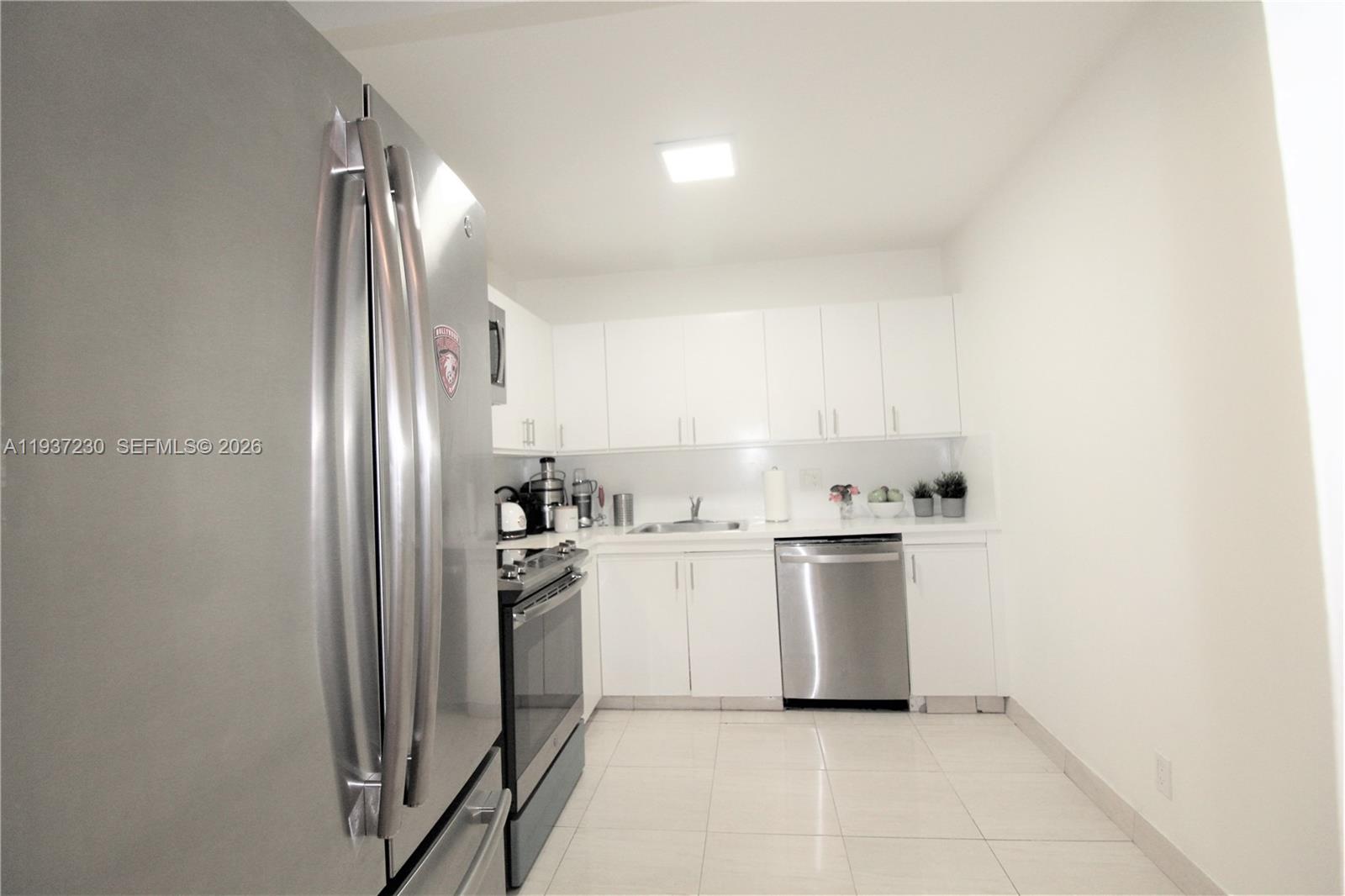 Photo of 2500 Parkview Dr  #315, Hallandale Beach, Florida, 33009 - 