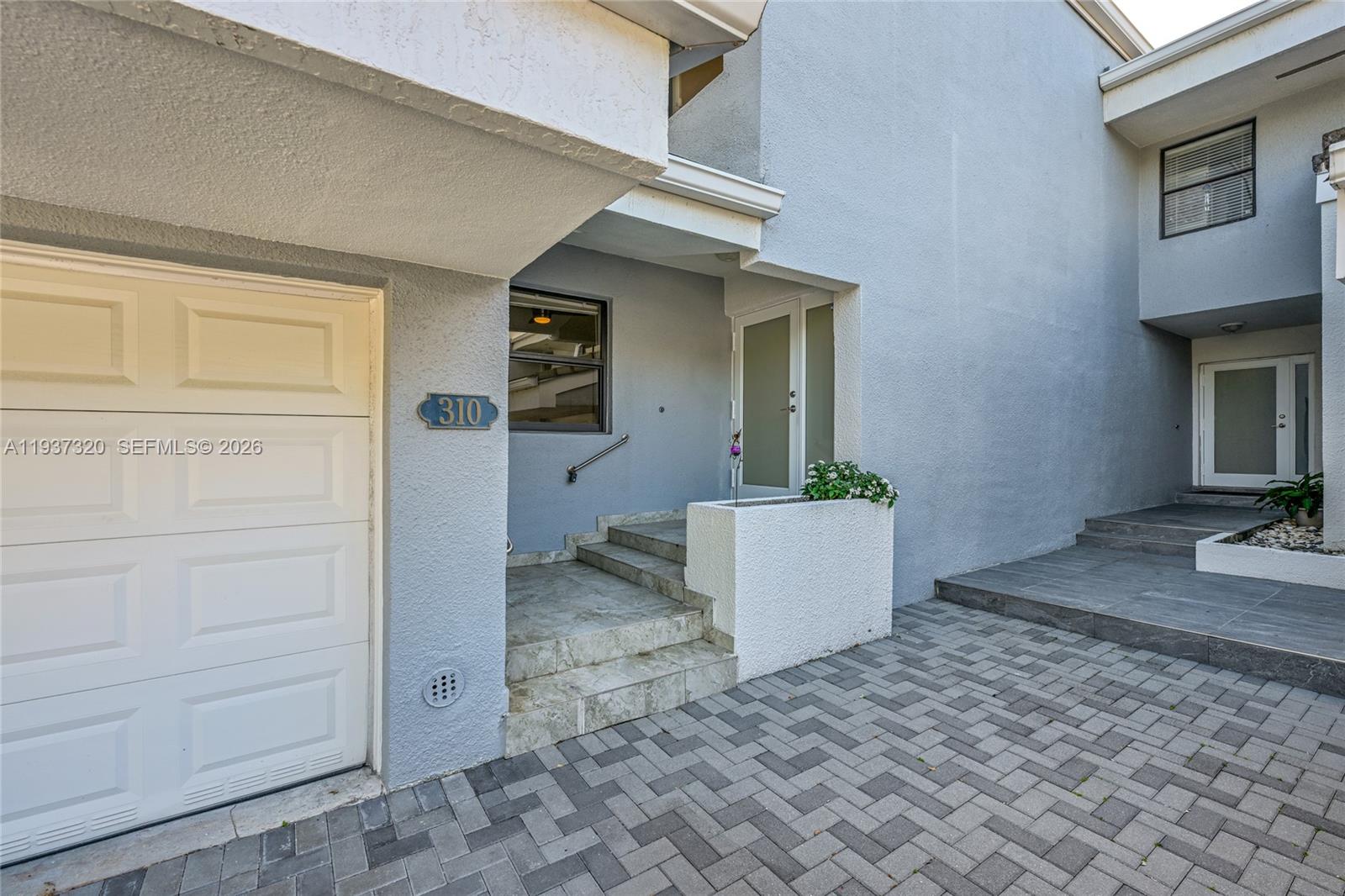 Photo of 310 Poinciana Dr (310), Sunny Isles Beach, Florida, 33160 -