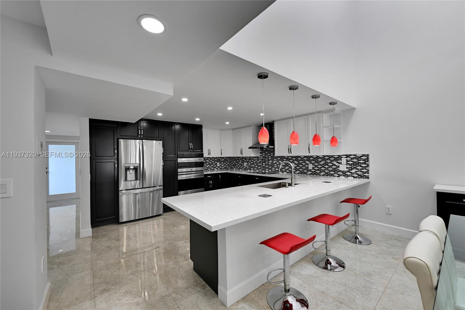 Photo of 310 Poinciana Dr (310), Sunny Isles Beach, Florida, 33160 -