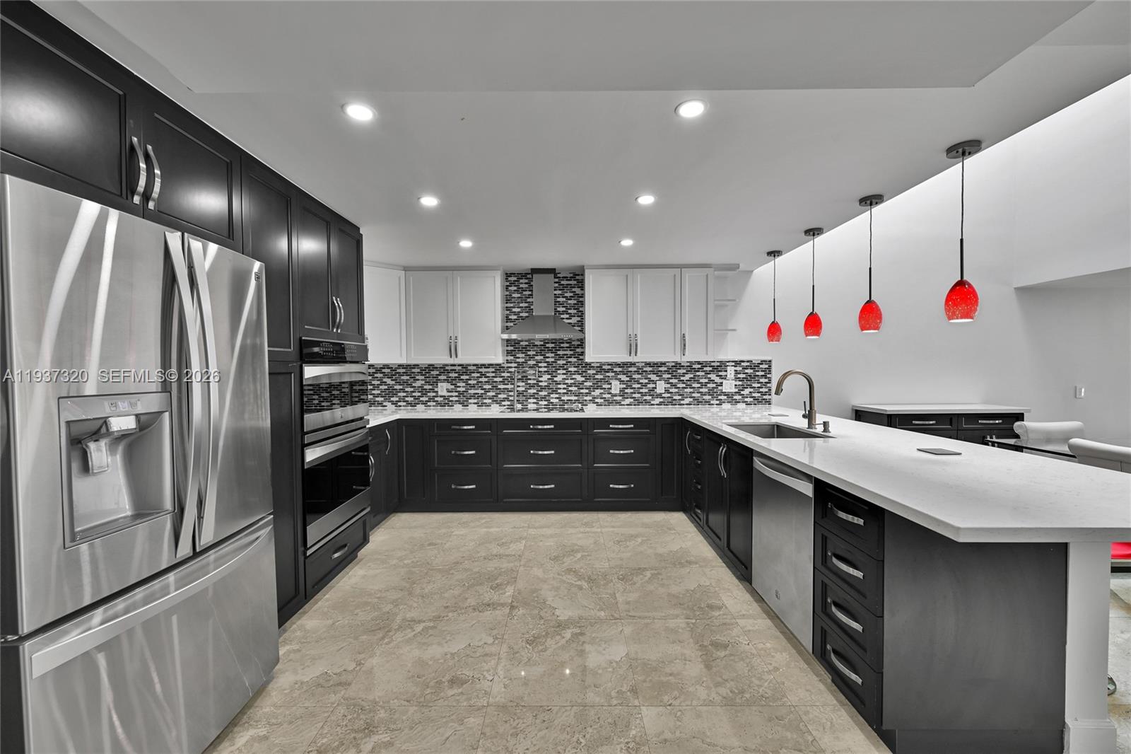 Photo of 310 Poinciana Dr (310), Sunny Isles Beach, Florida, 33160 -