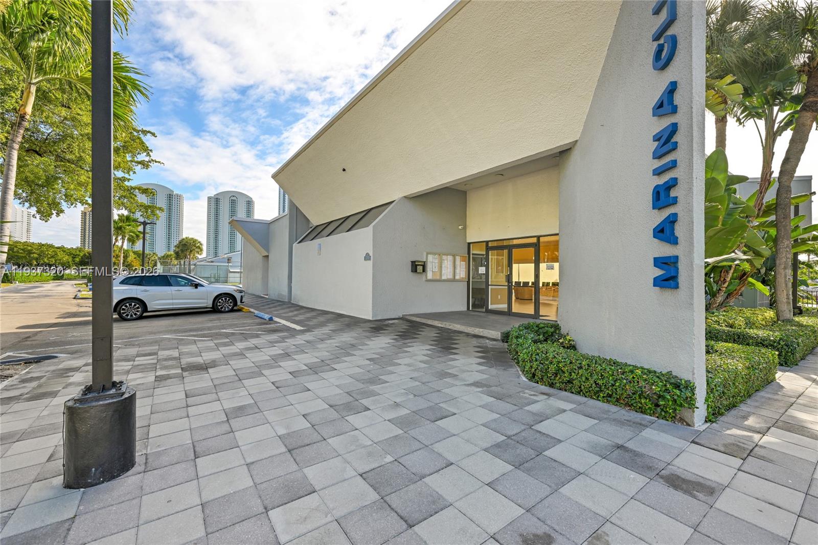 Photo of 310 Poinciana Dr (310), Sunny Isles Beach, Florida, 33160 -