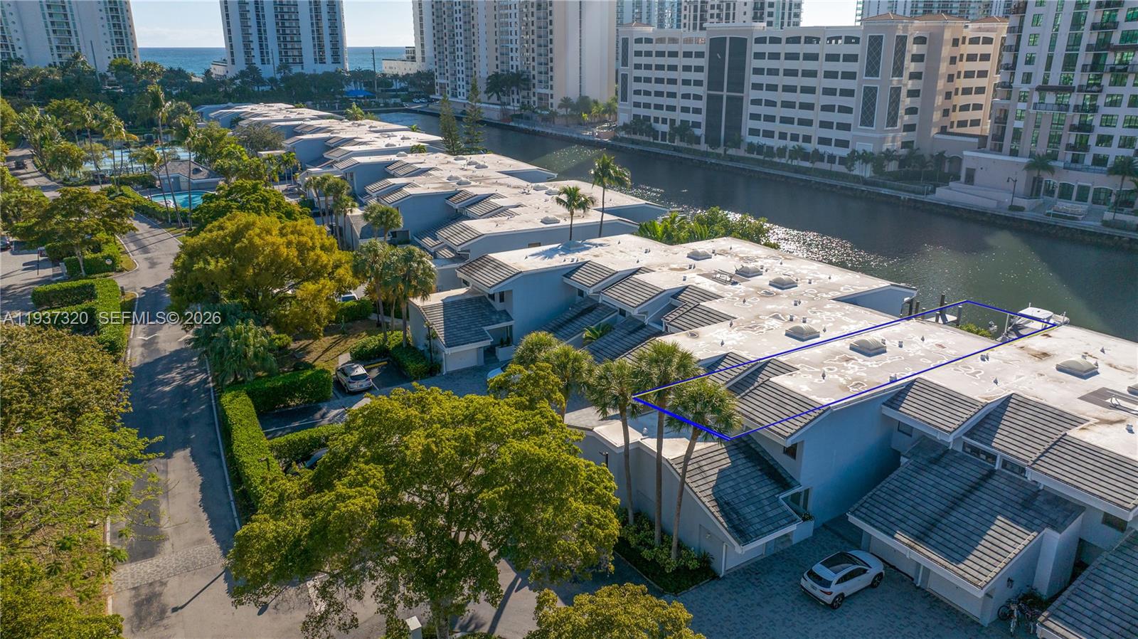 Photo of 310 Poinciana Dr (310), Sunny Isles Beach, Florida, 33160 -