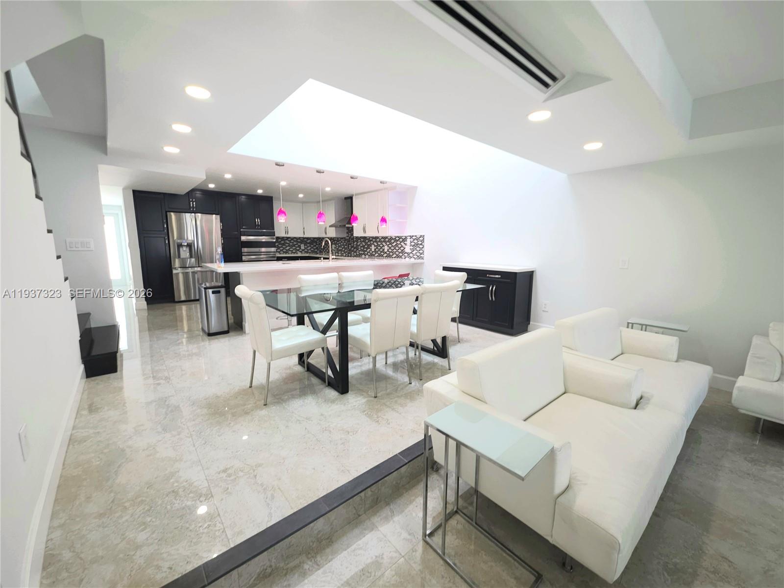 Photo of 310 Poinciana Dr  #802, Sunny Isles Beach, Florida, 33160 - 