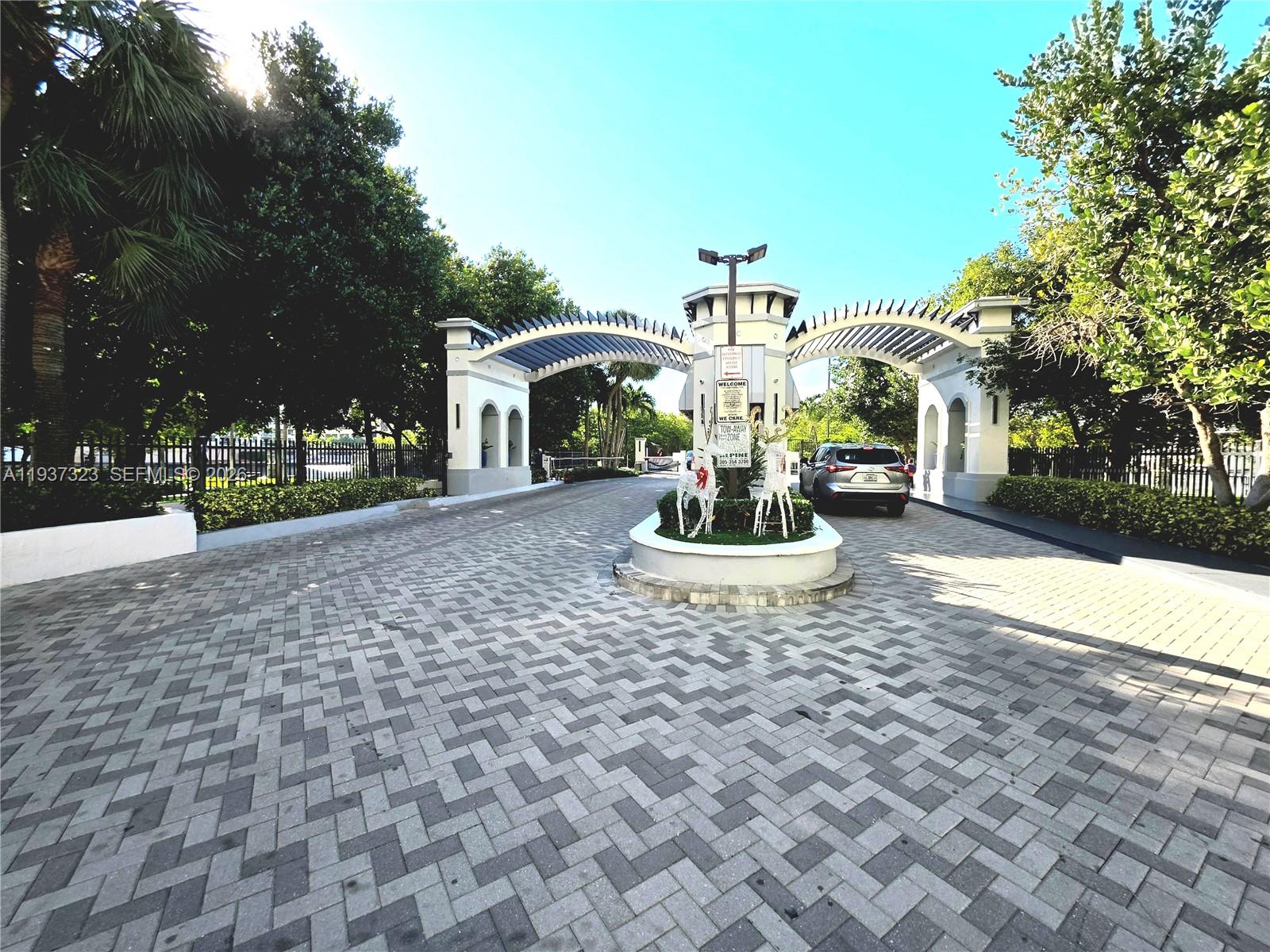 Photo of 310 Poinciana Dr  #802, Sunny Isles Beach, Florida, 33160 - 