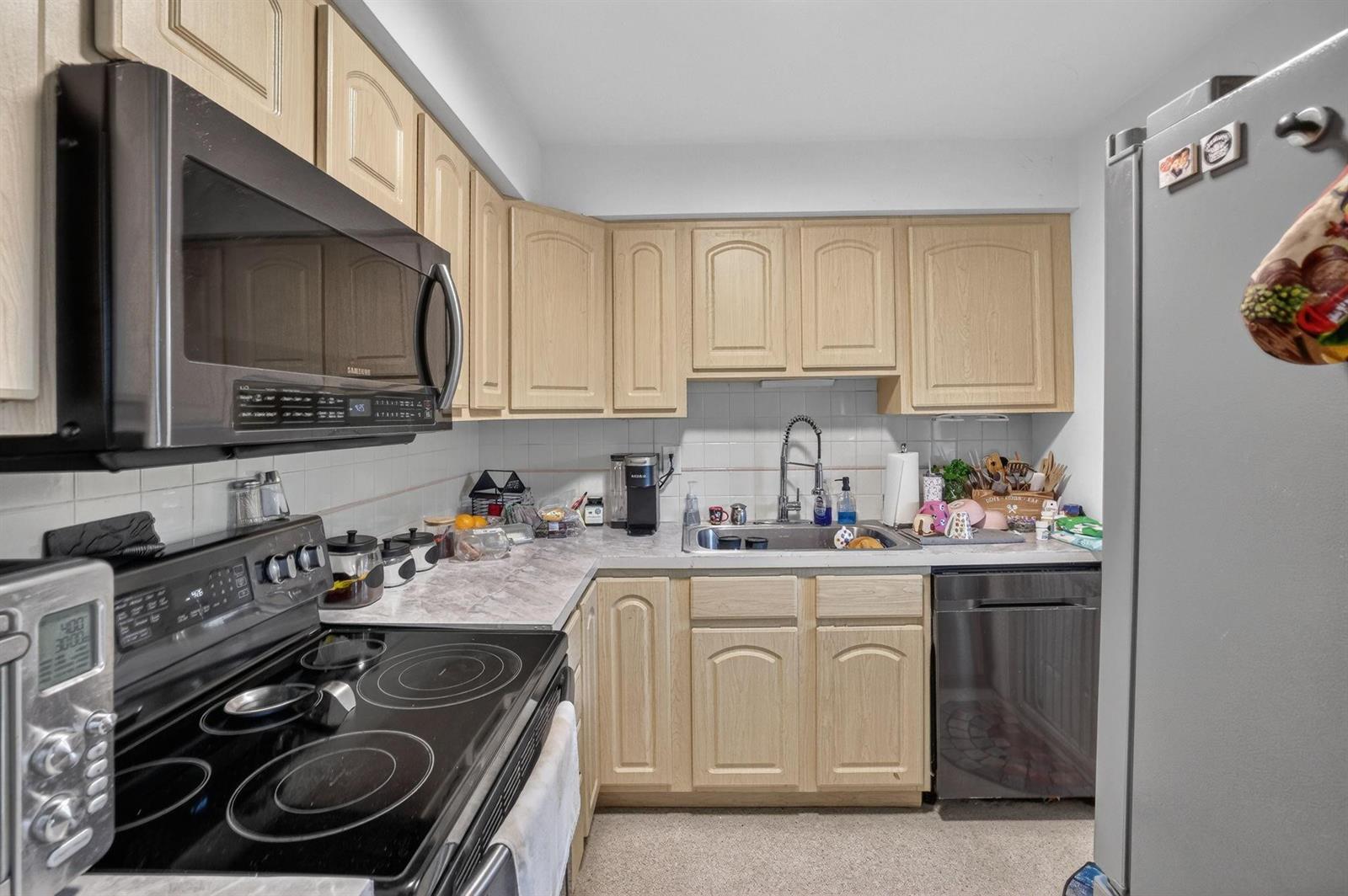 Ver detalles / 0 2090 sq. ft. $ 2026-02-02 0 foto